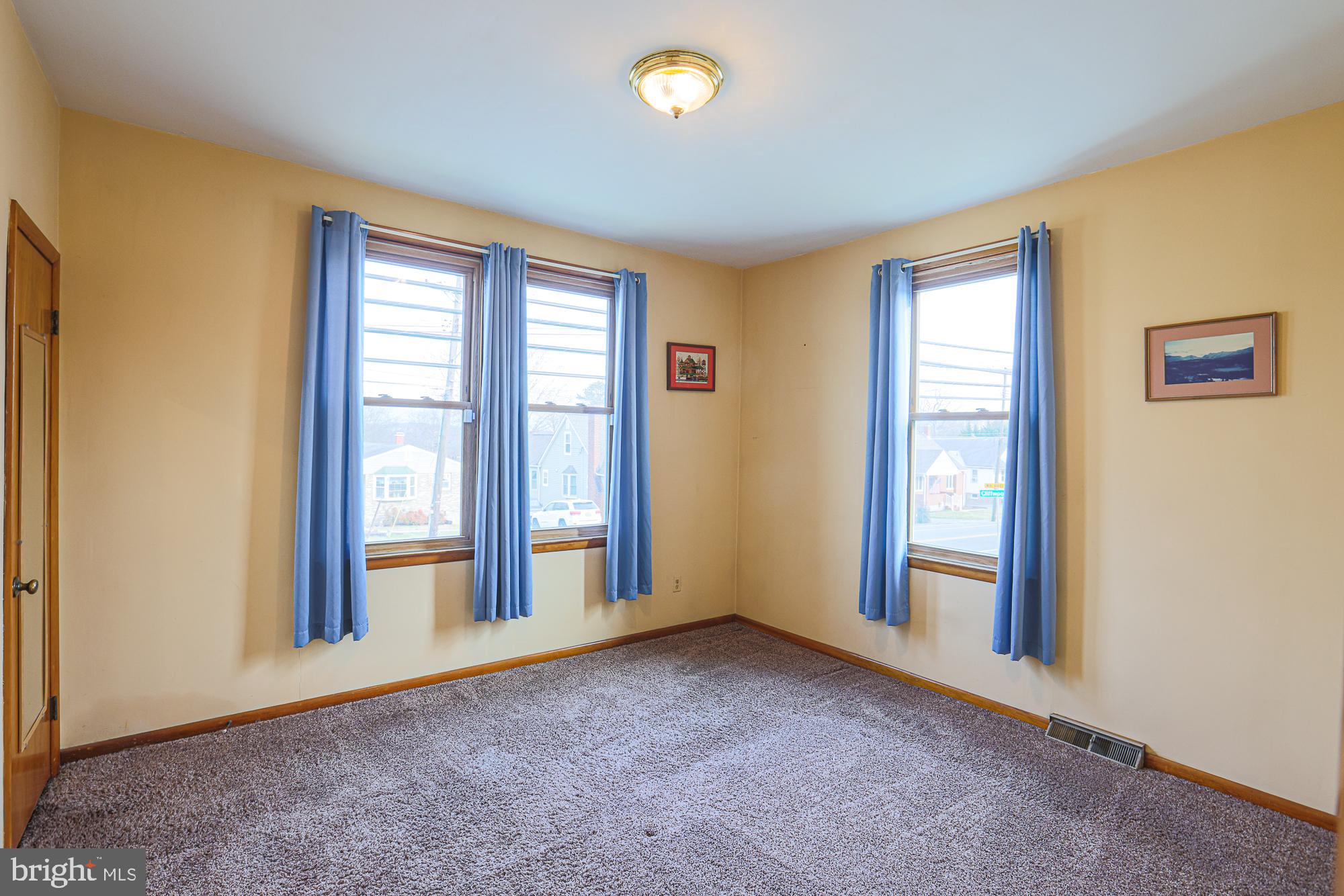 CLIFFWOOD - Residential