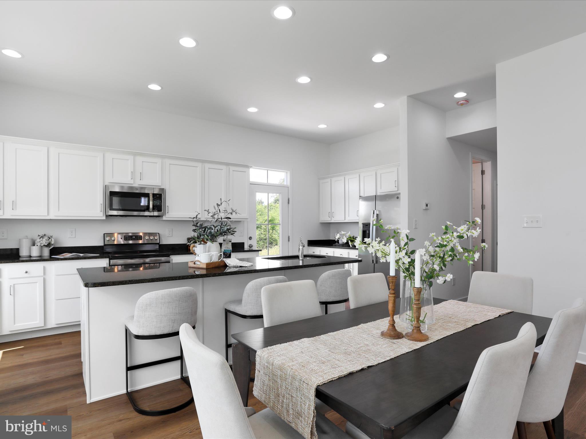 STONEY RIDGE - Residential