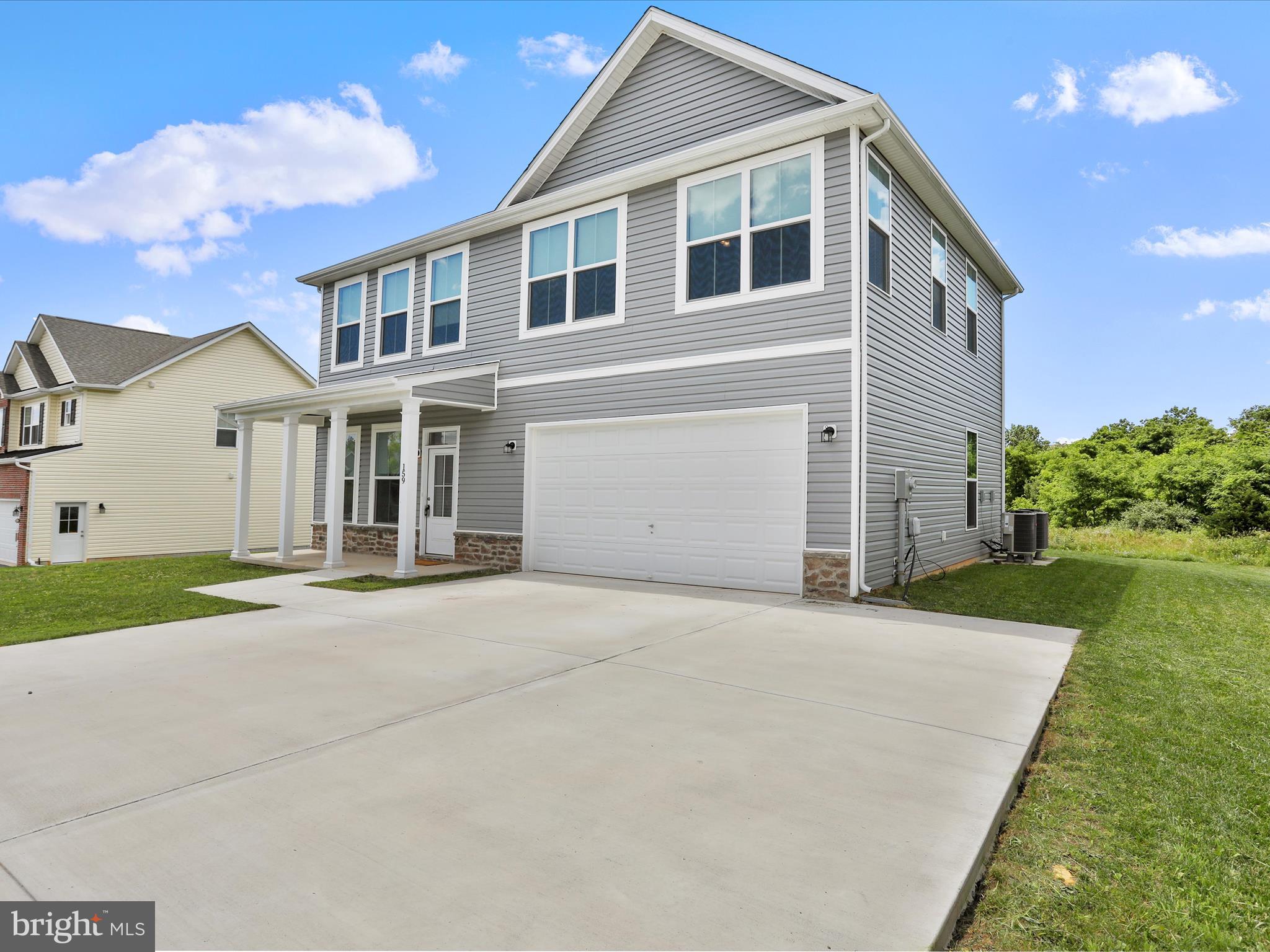 STONEY RIDGE - Residential