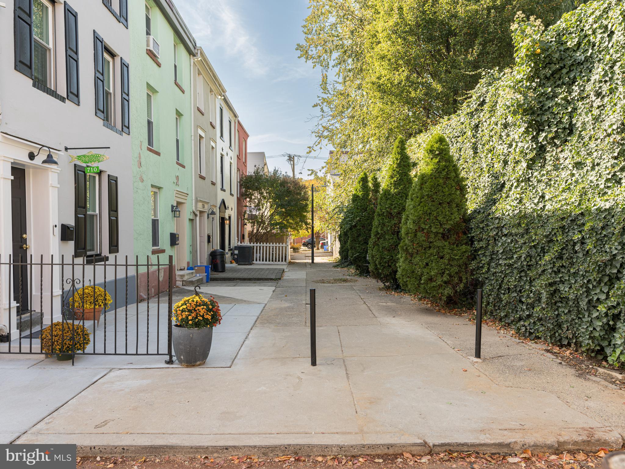 FISHTOWN - Residential Lease