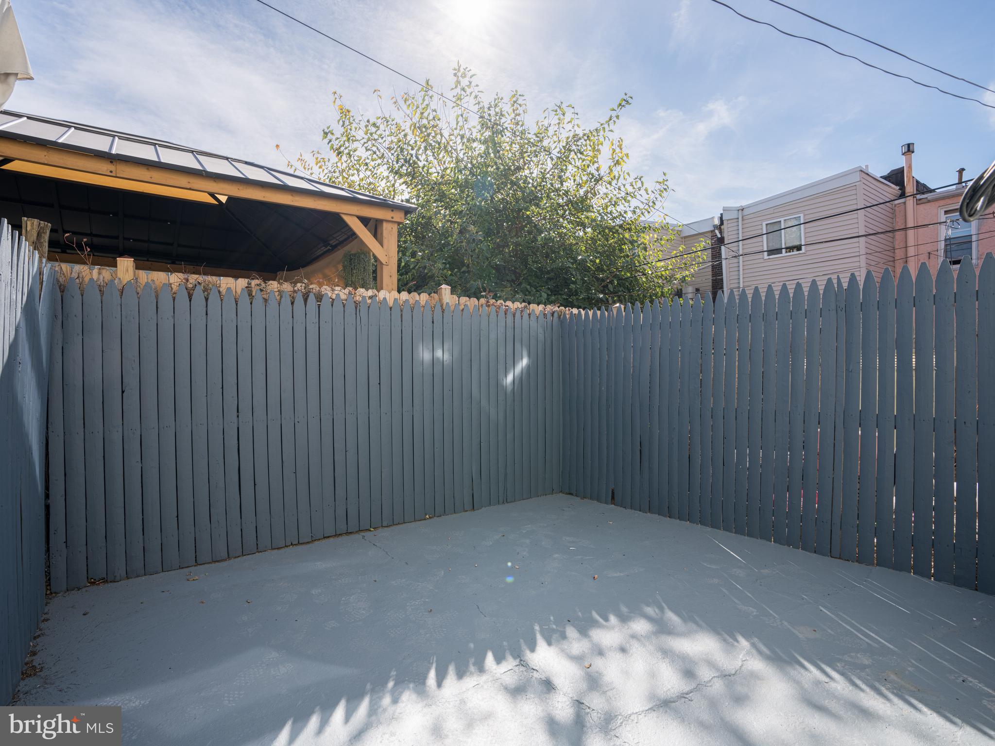 FISHTOWN - Residential Lease