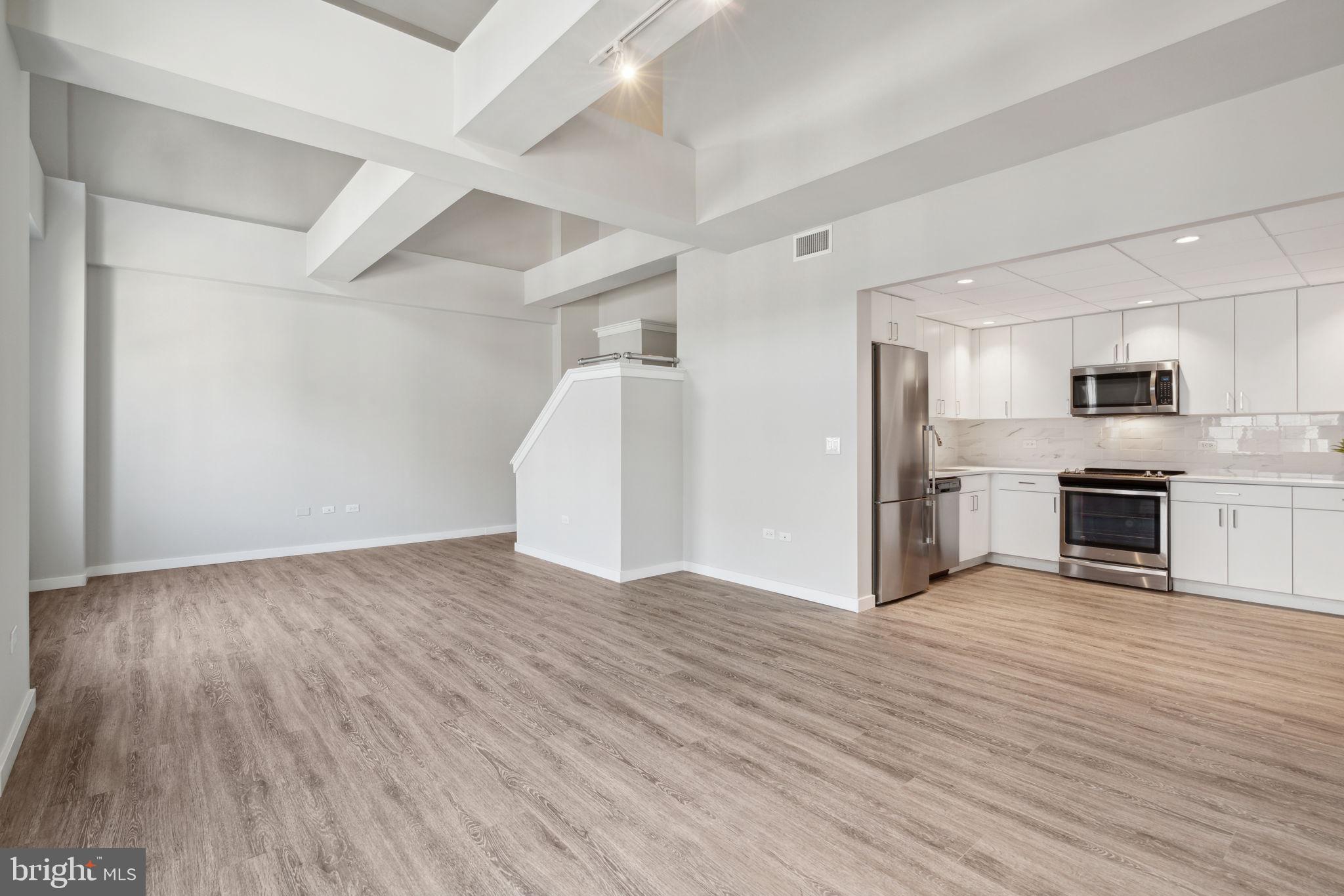 WASHINGTON SQ - Residential Lease
