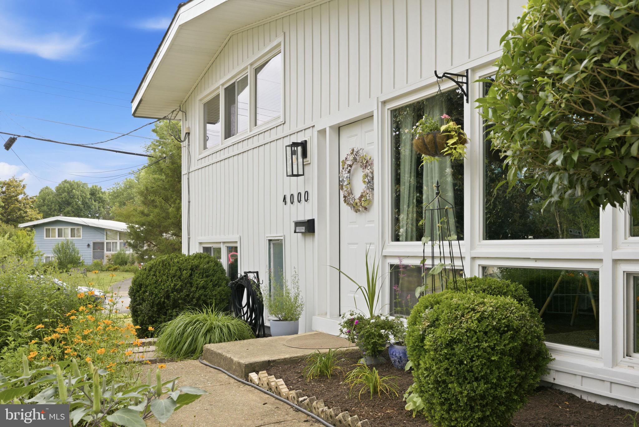 4000 JAVINS DRIVE