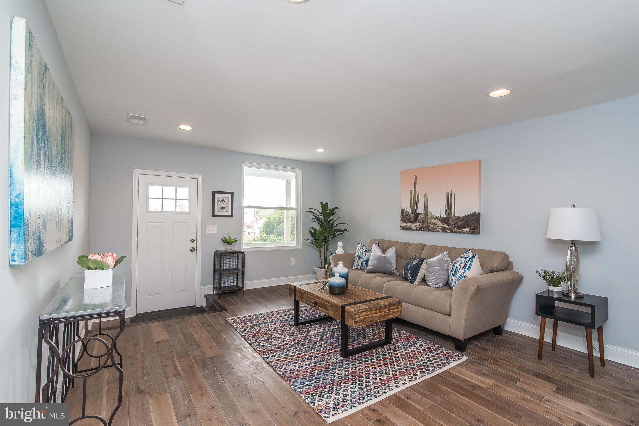 HAMPDEN HISTORIC DISTRICT - Residential