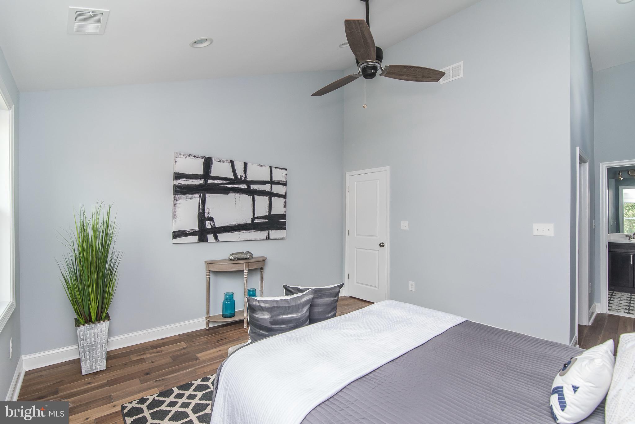 HAMPDEN HISTORIC DISTRICT - Residential