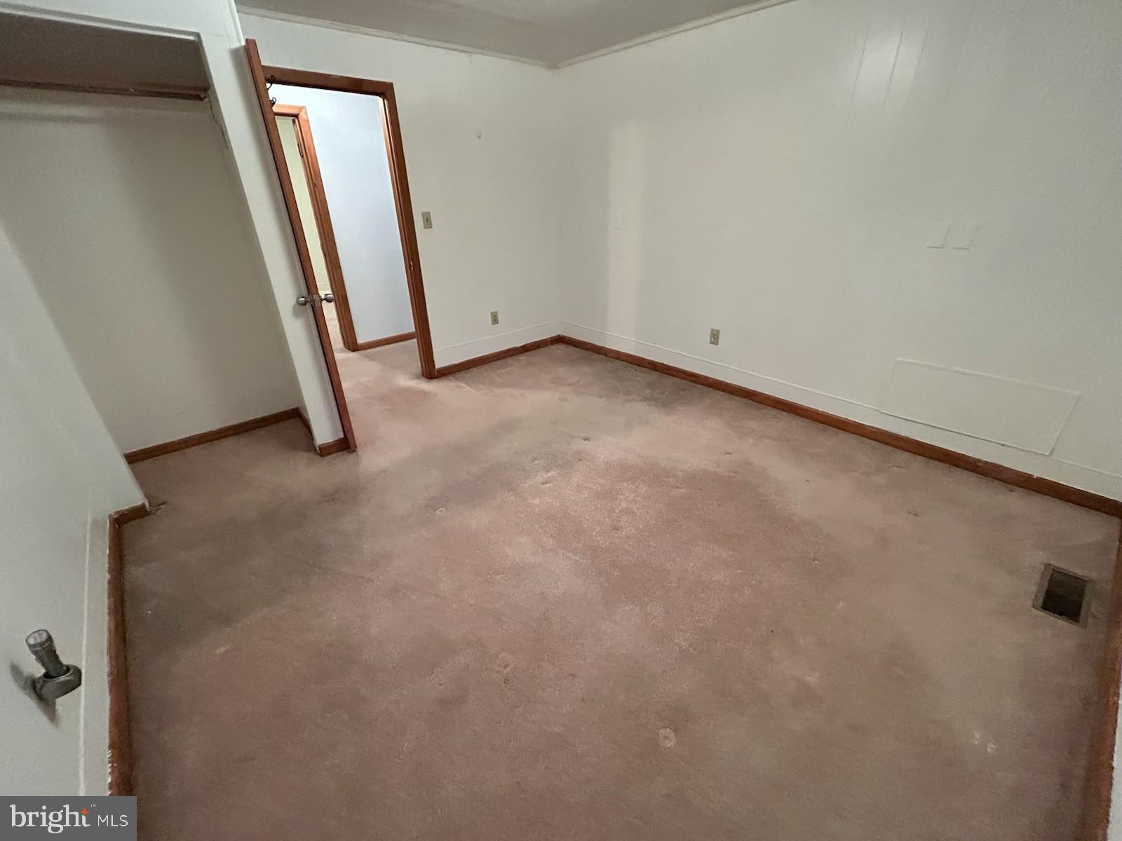 22704 OLDTOWN ROAD SE