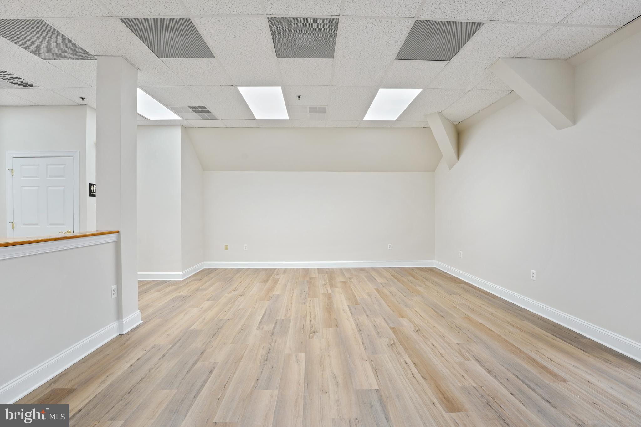 328 KENNETT PIKE 201 - 2ND FLOOR