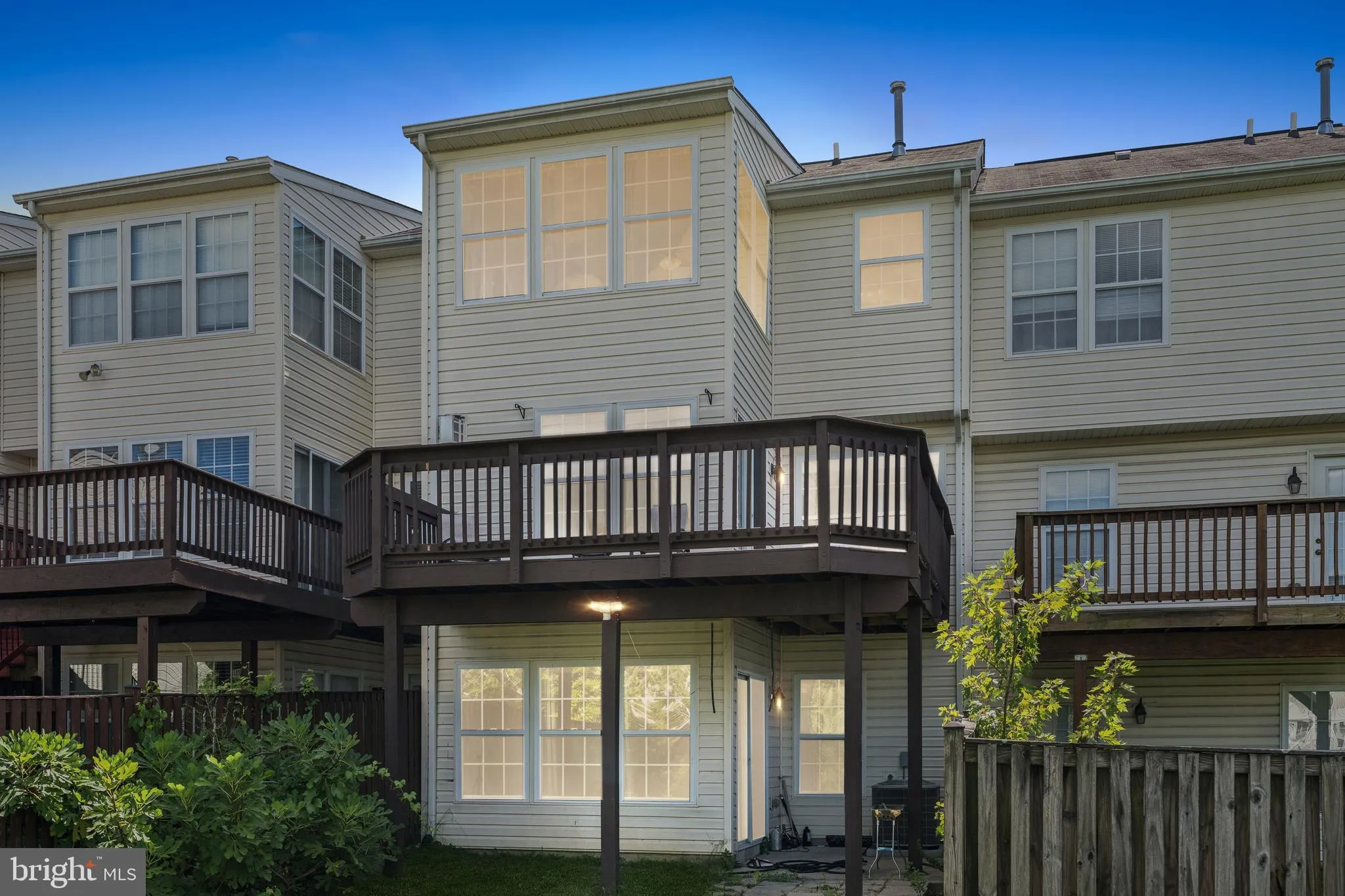 Middle River, Maryland 21220, United States, 3 Bedrooms Bedrooms, ,3 BathroomsBathrooms,Residential,Active,201050