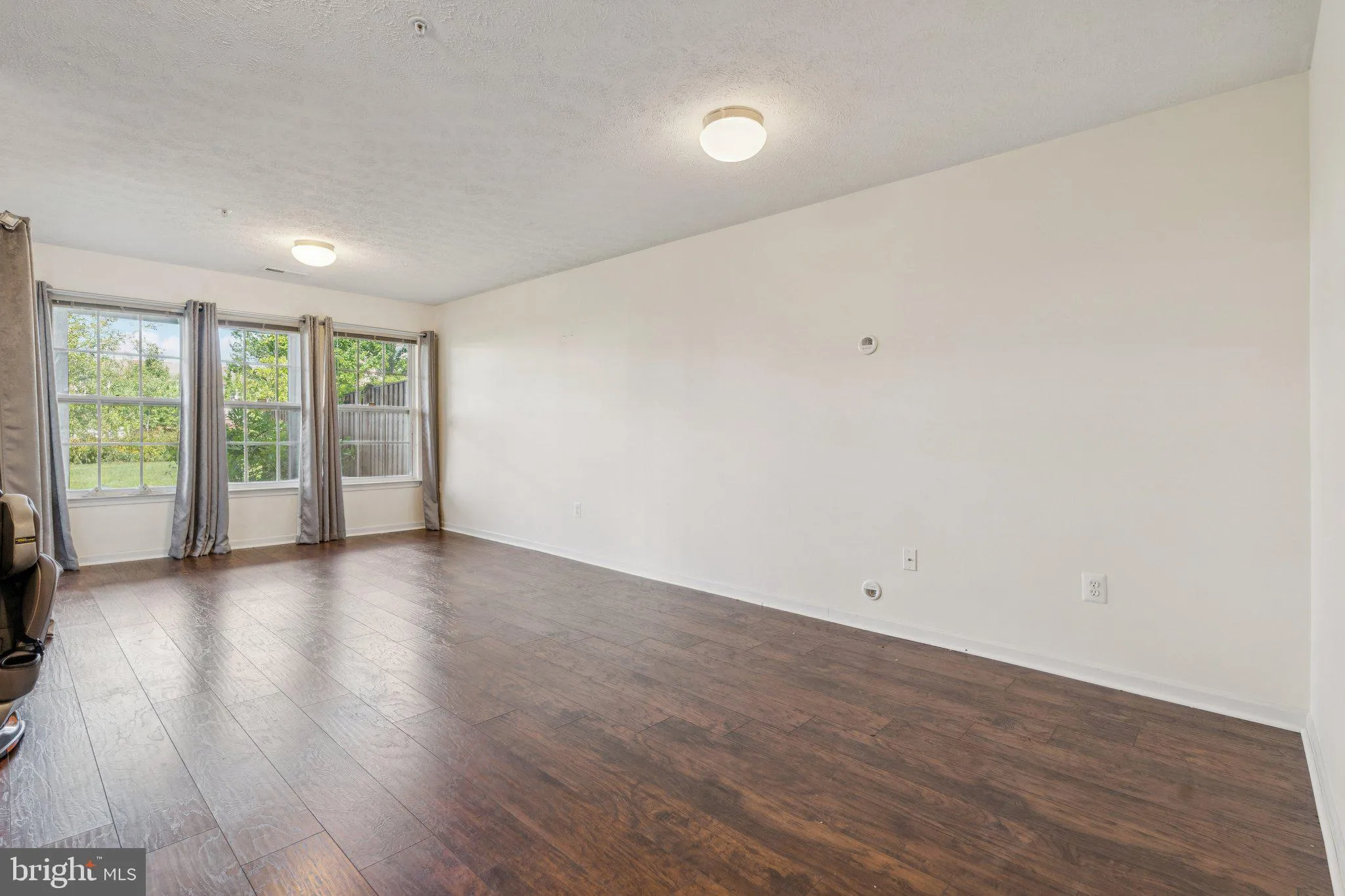 Middle River, Maryland 21220, United States, 3 Bedrooms Bedrooms, ,3 BathroomsBathrooms,Residential,Active,201050