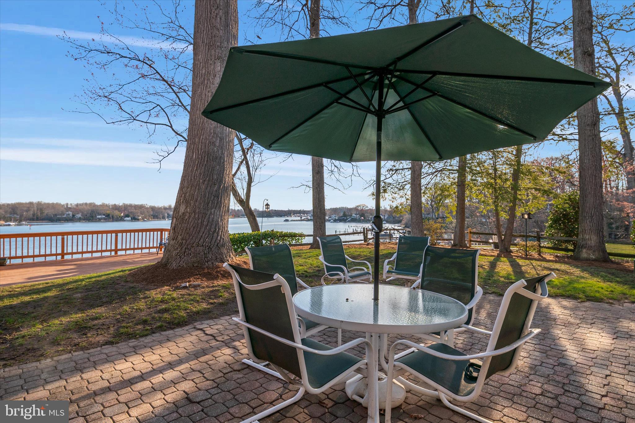 EDGEWATER BEACH - Residential