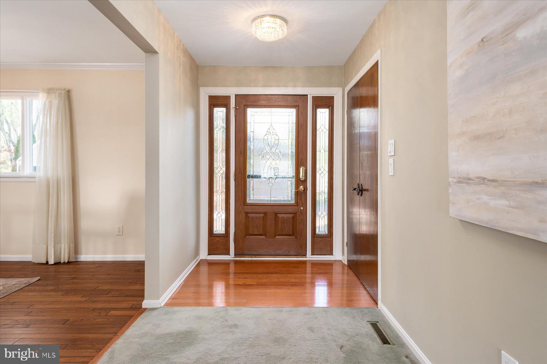 EDGEWATER BEACH - Residential