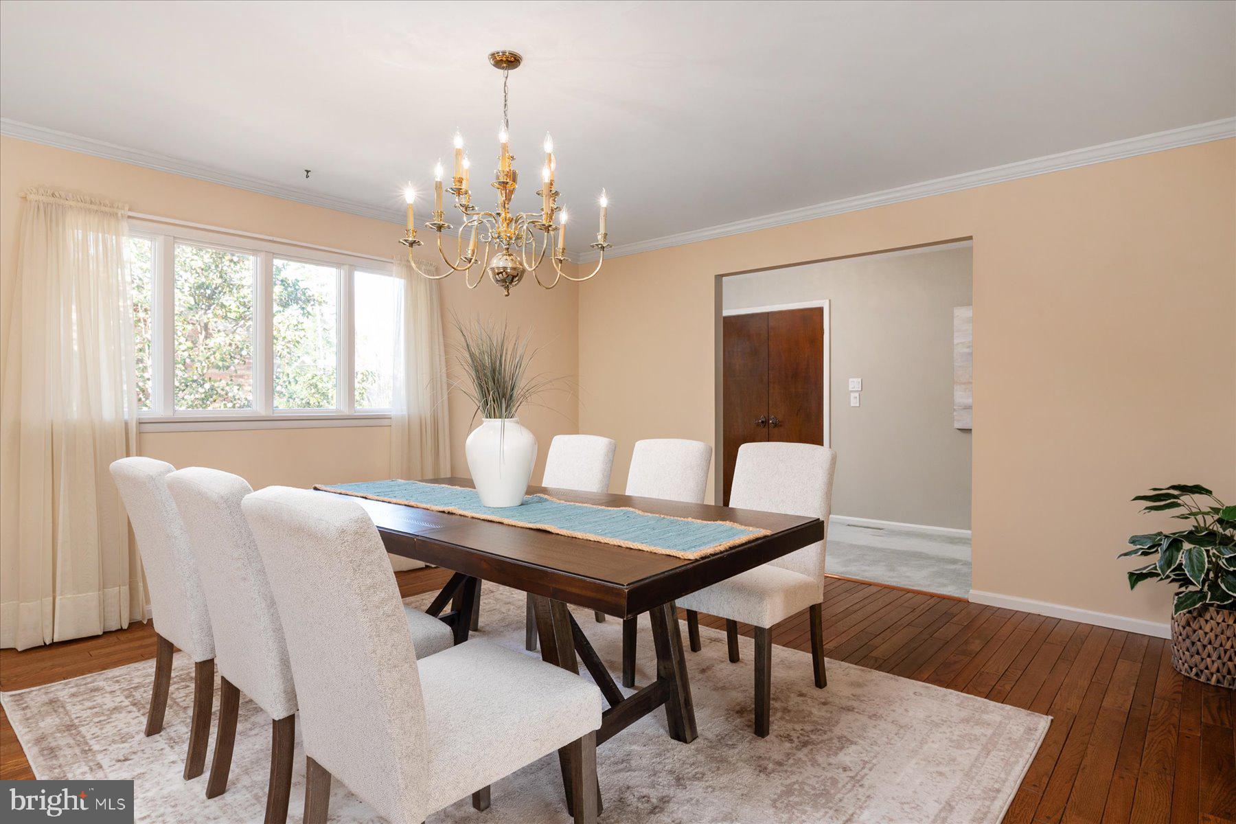 EDGEWATER BEACH - Residential