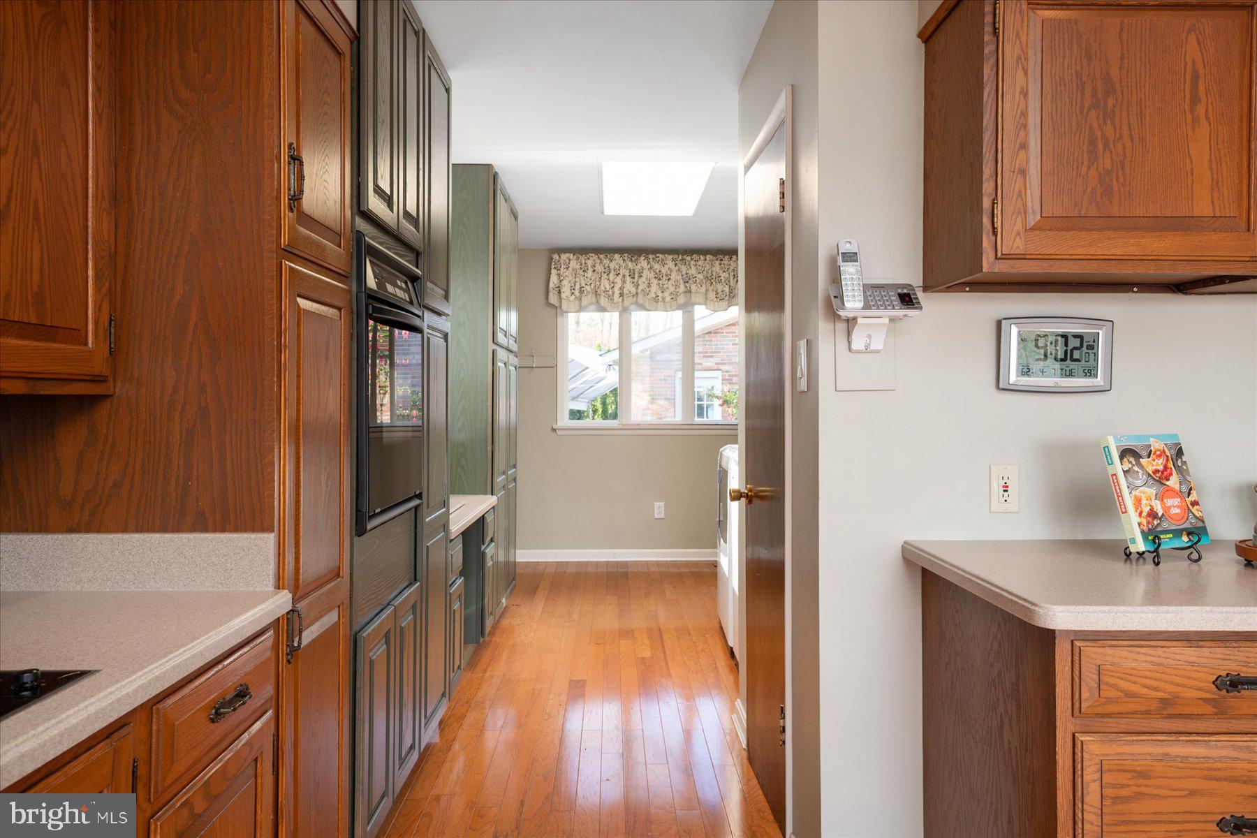 EDGEWATER BEACH - Residential