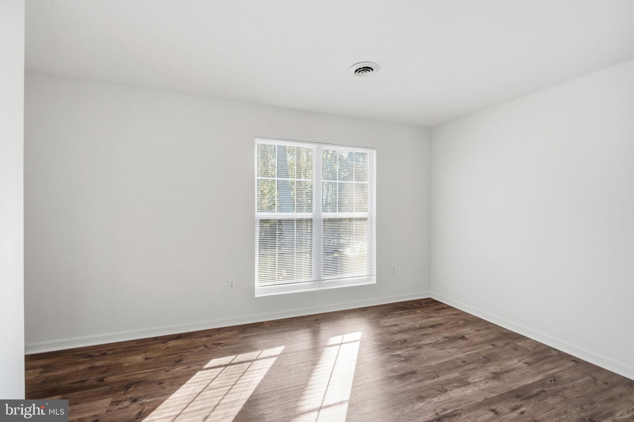 WATERMANS ESTATES - Residential