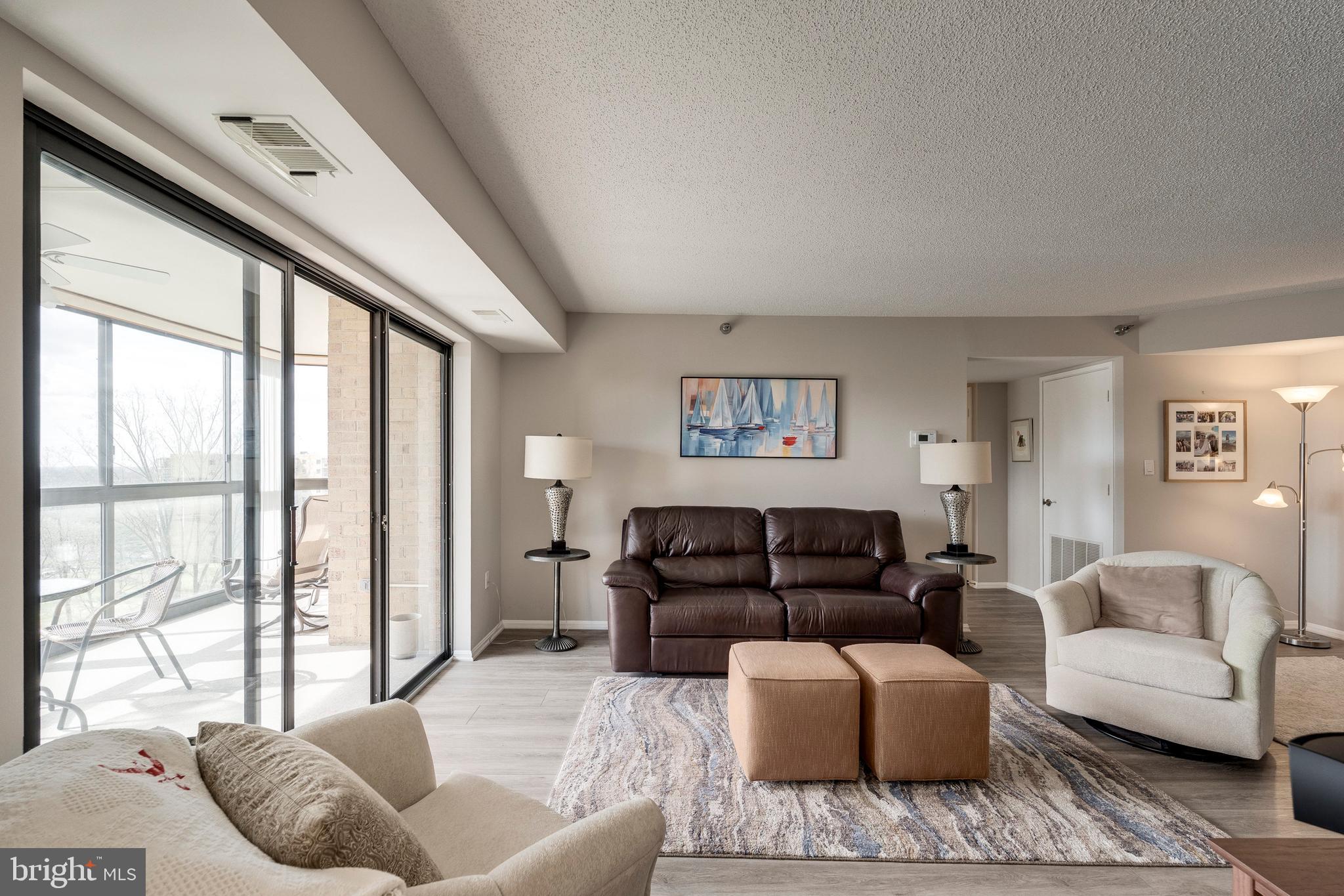 LEISURE WORLD - Residential