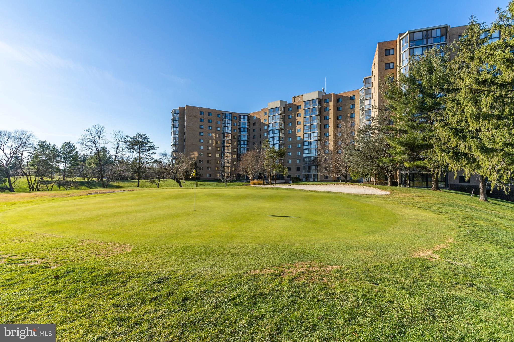 LEISURE WORLD - Residential