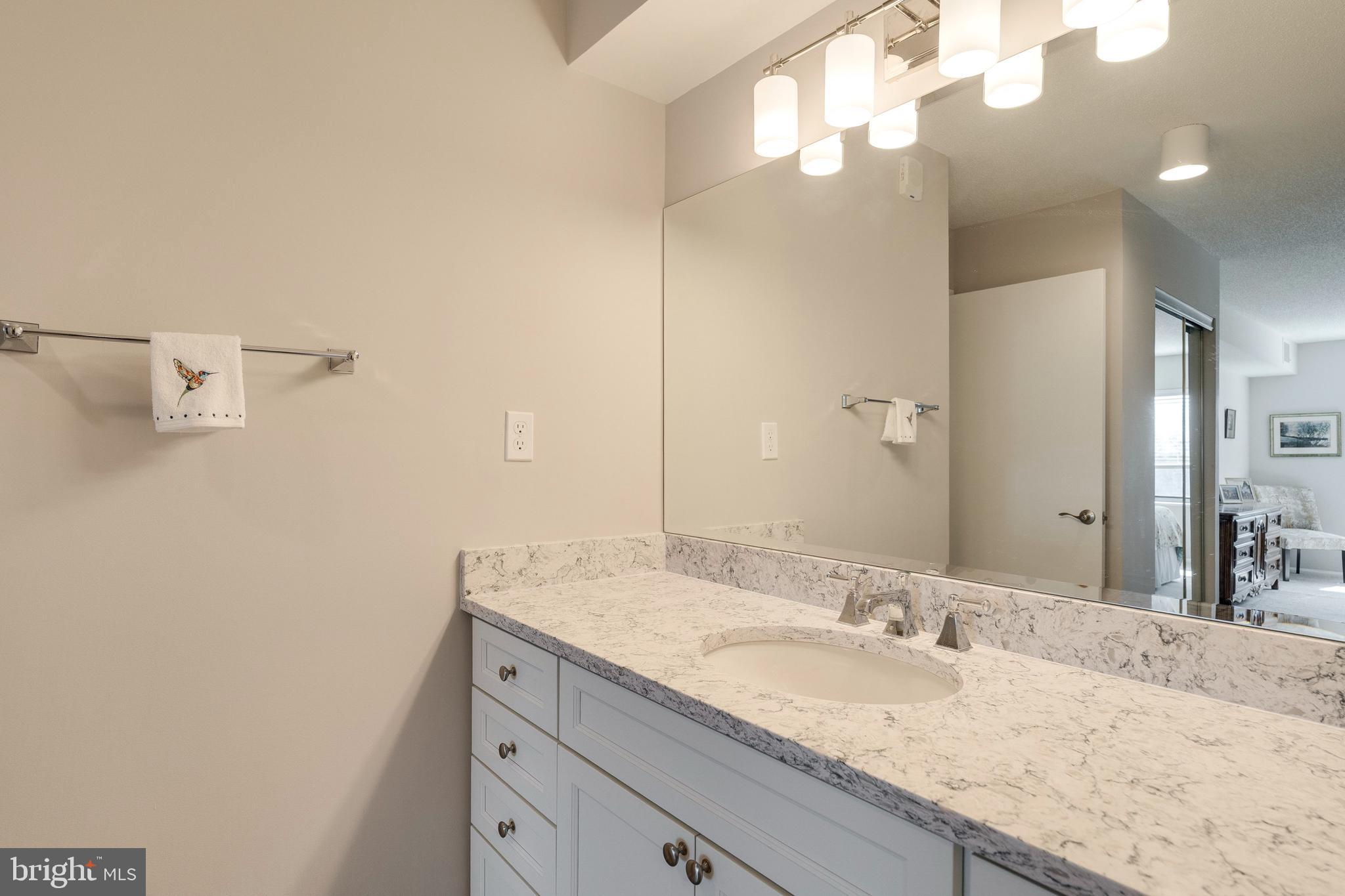 LEISURE WORLD - Residential