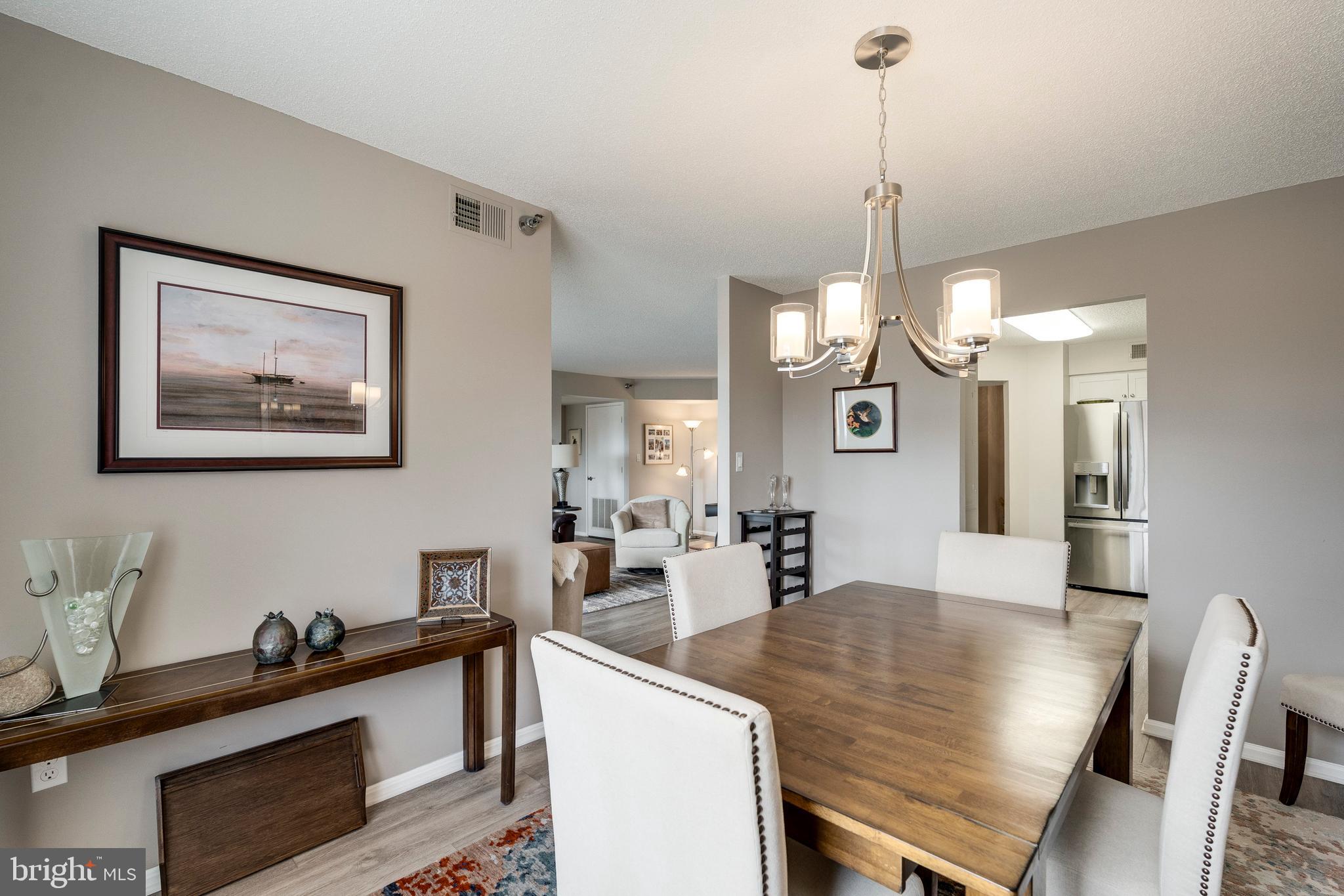 LEISURE WORLD - Residential