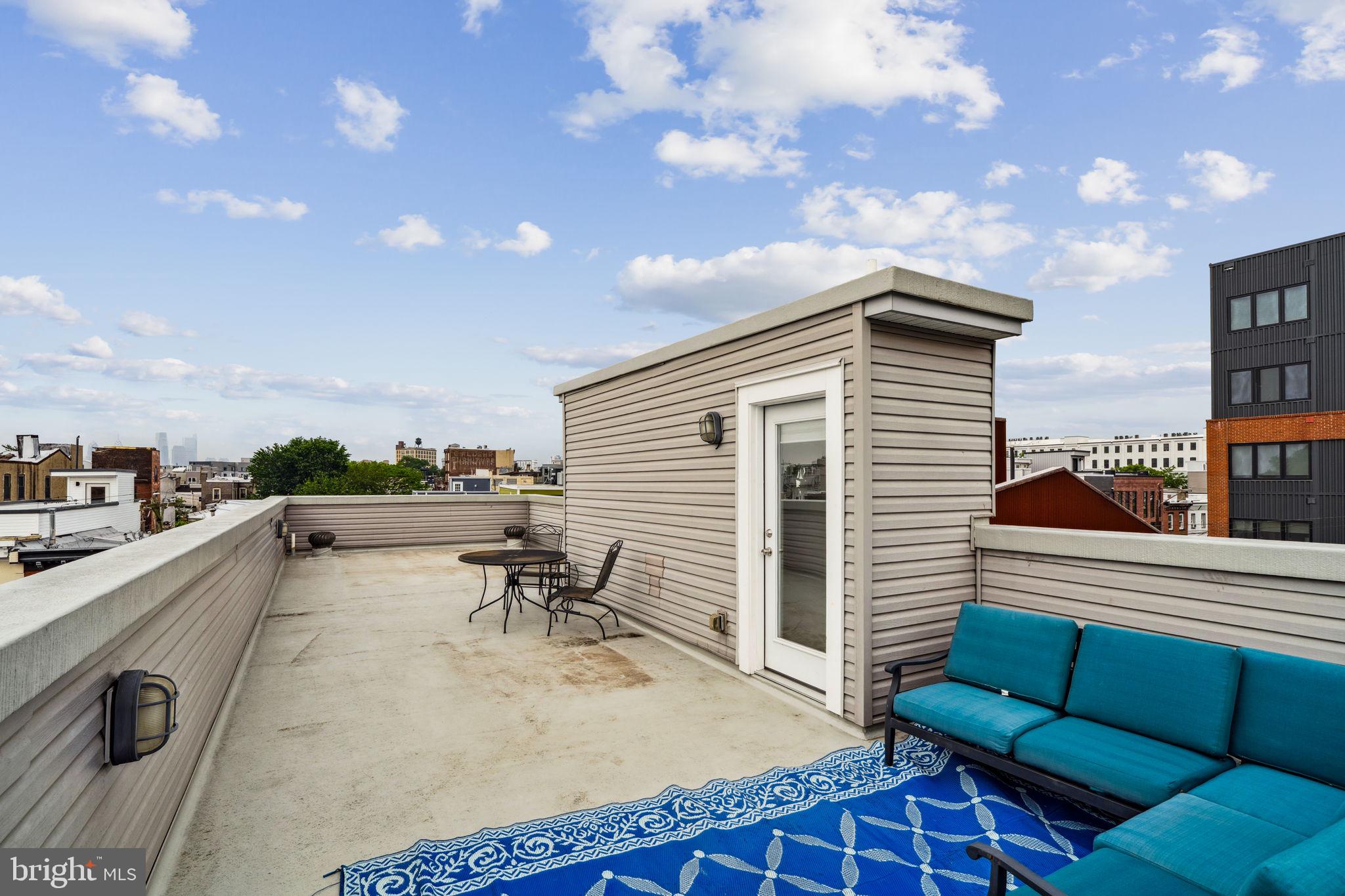PHILADELPHIA - Residential