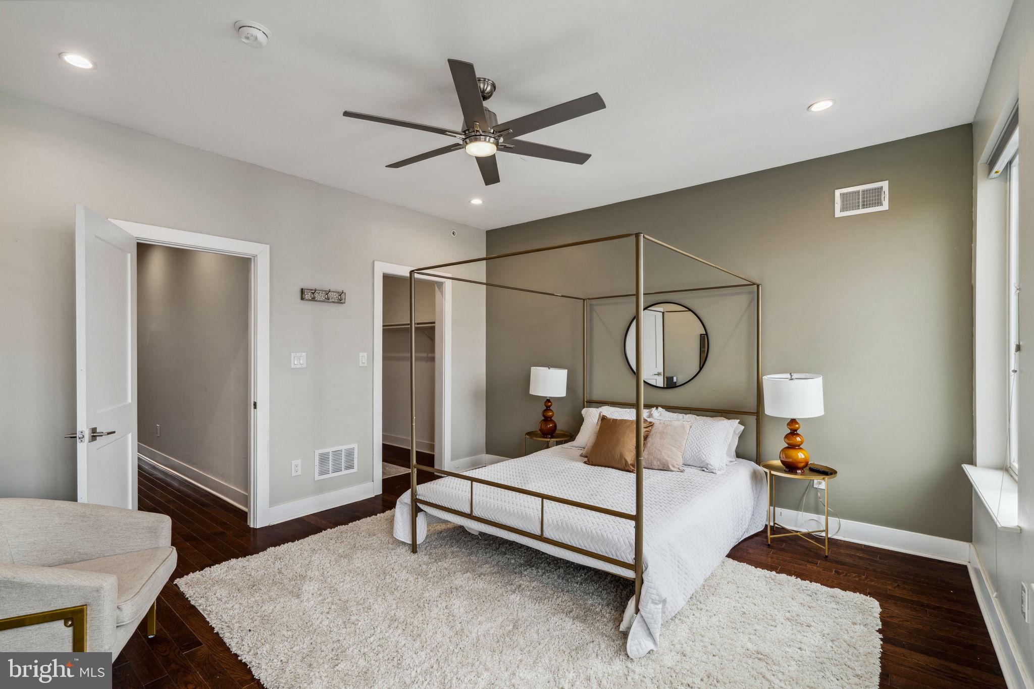 PHILADELPHIA - Residential
