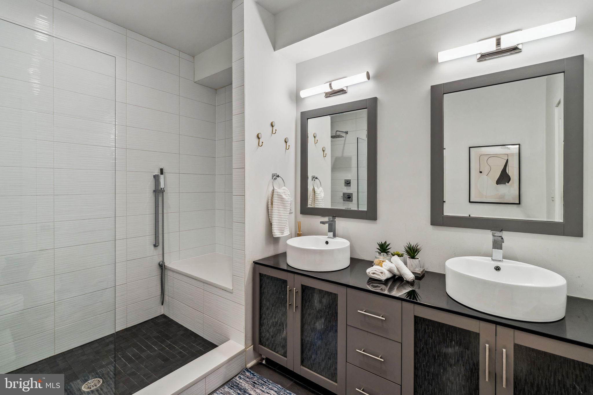PHILADELPHIA - Residential