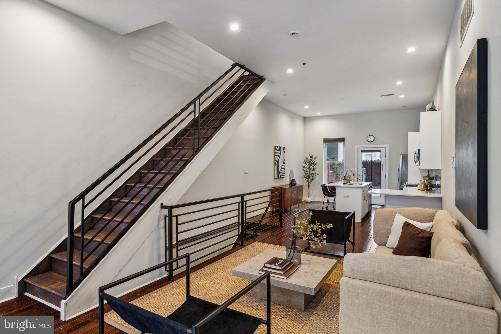 PHILADELPHIA - Residential