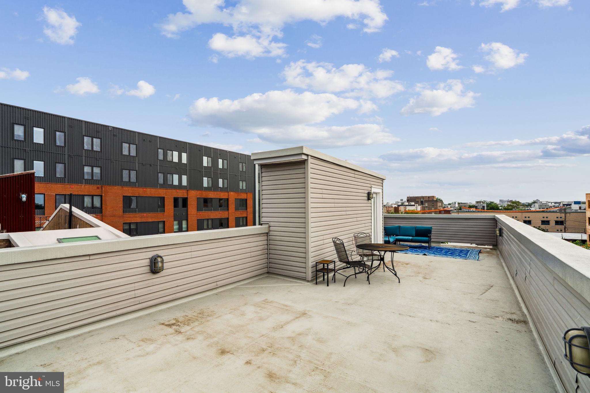 PHILADELPHIA - Residential