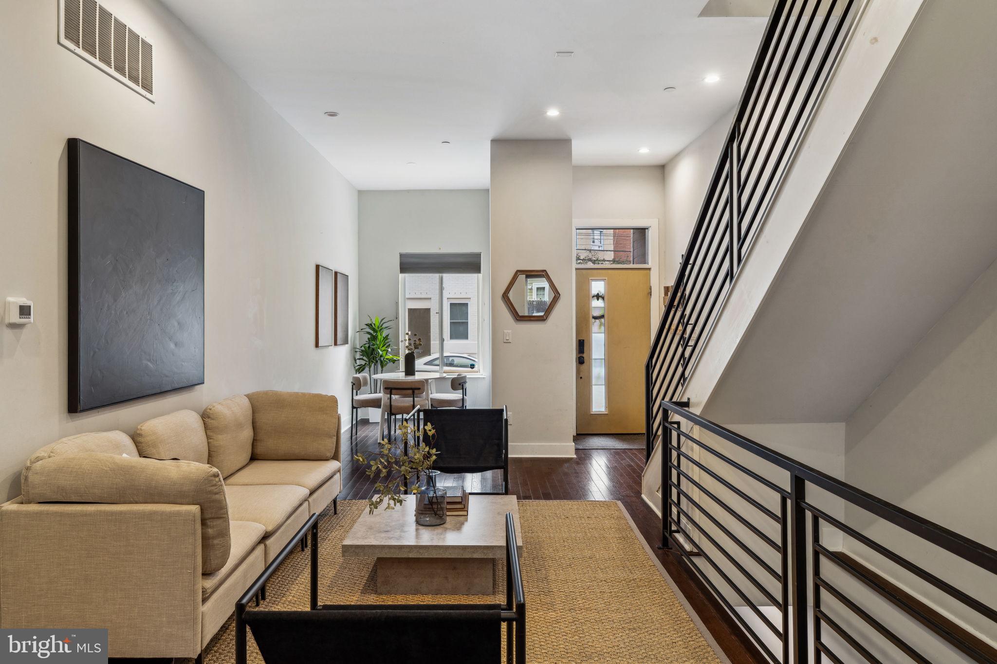 PHILADELPHIA - Residential
