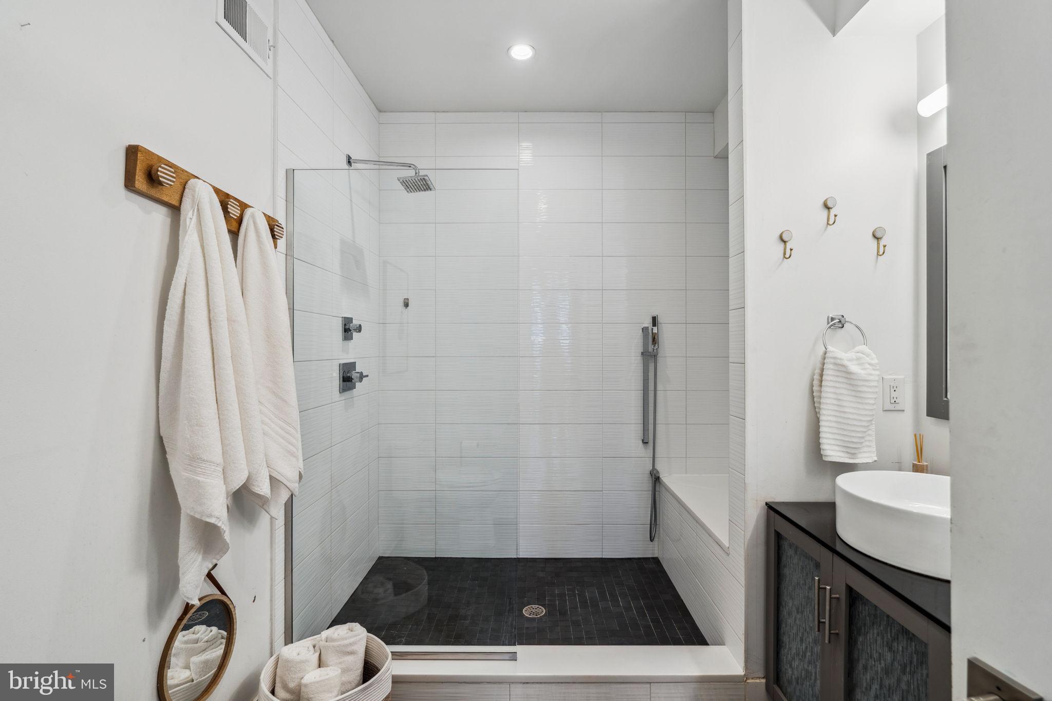 PHILADELPHIA - Residential