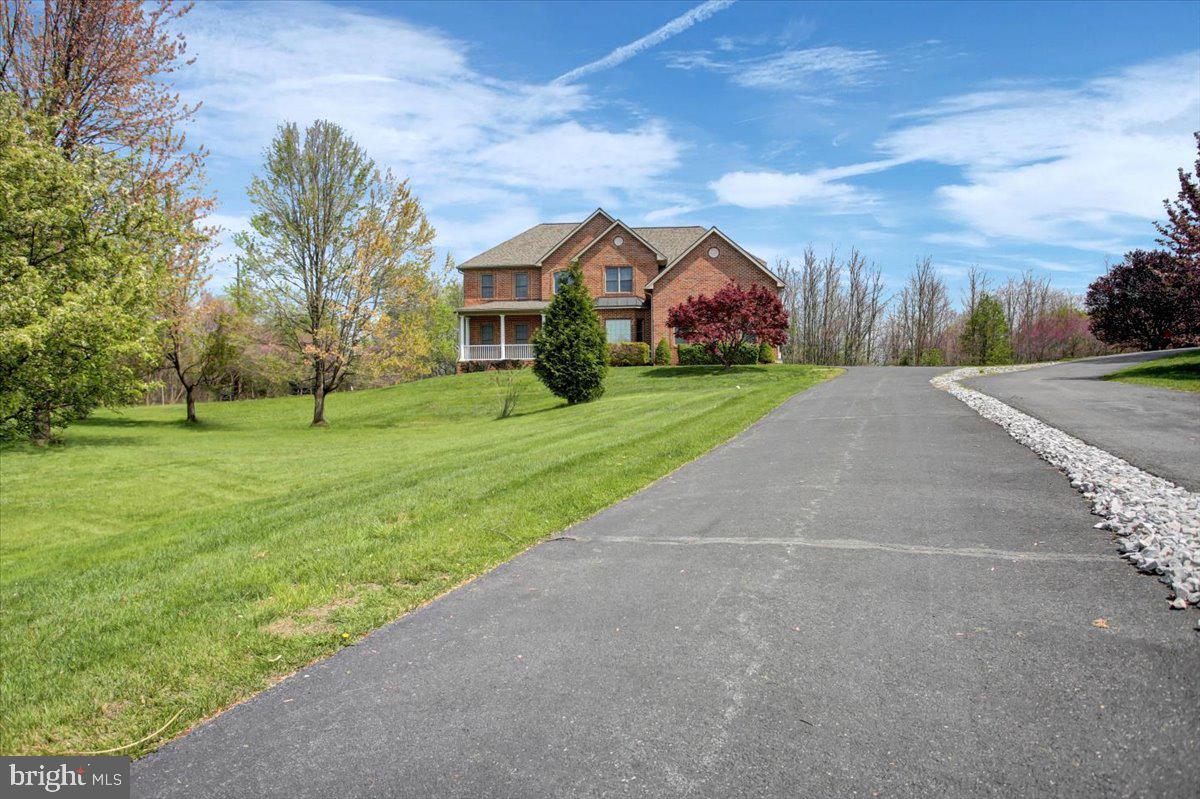 BLACK ROCK ESTATES - Residential