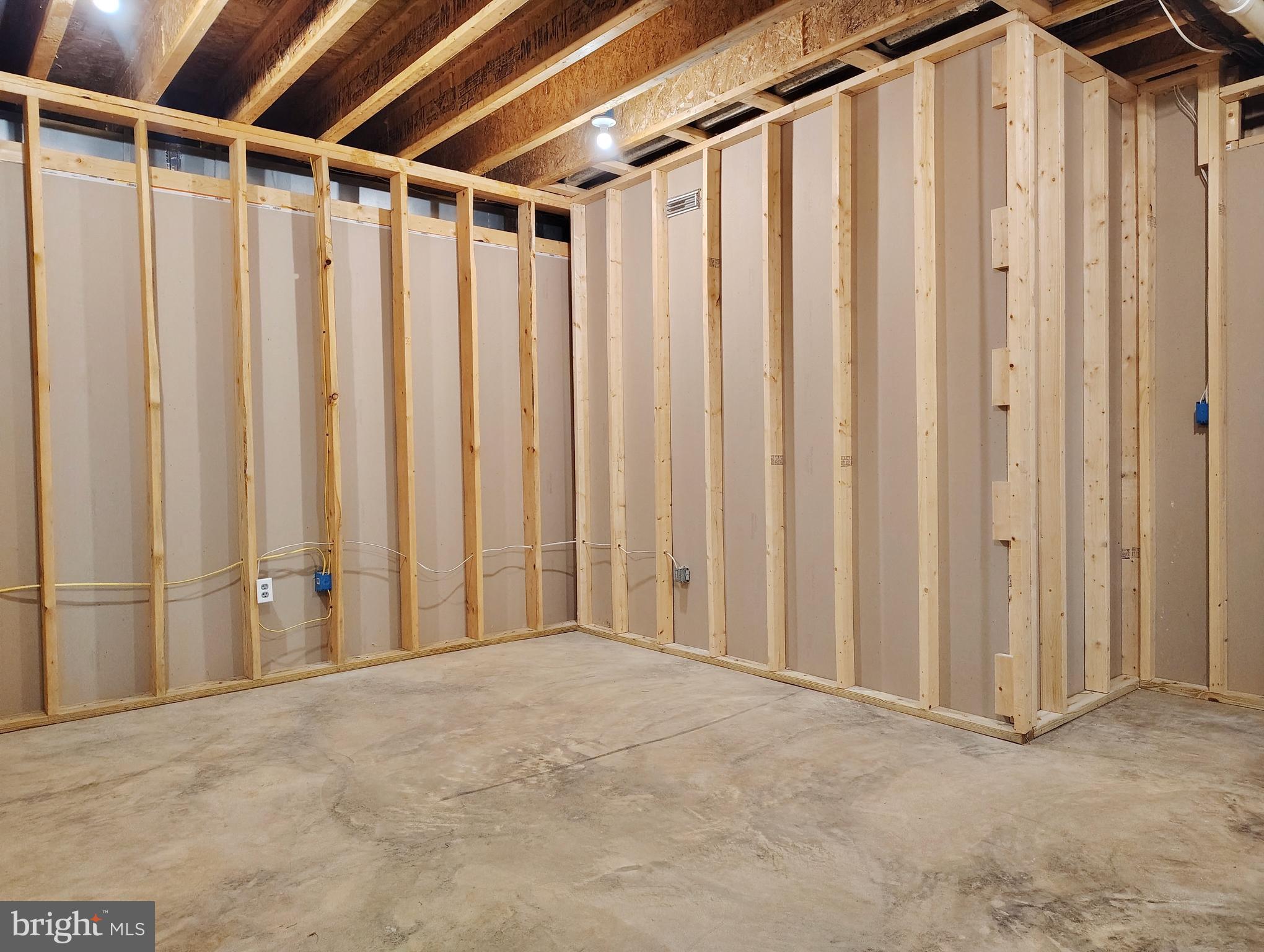 BLACK ROCK ESTATES - Residential