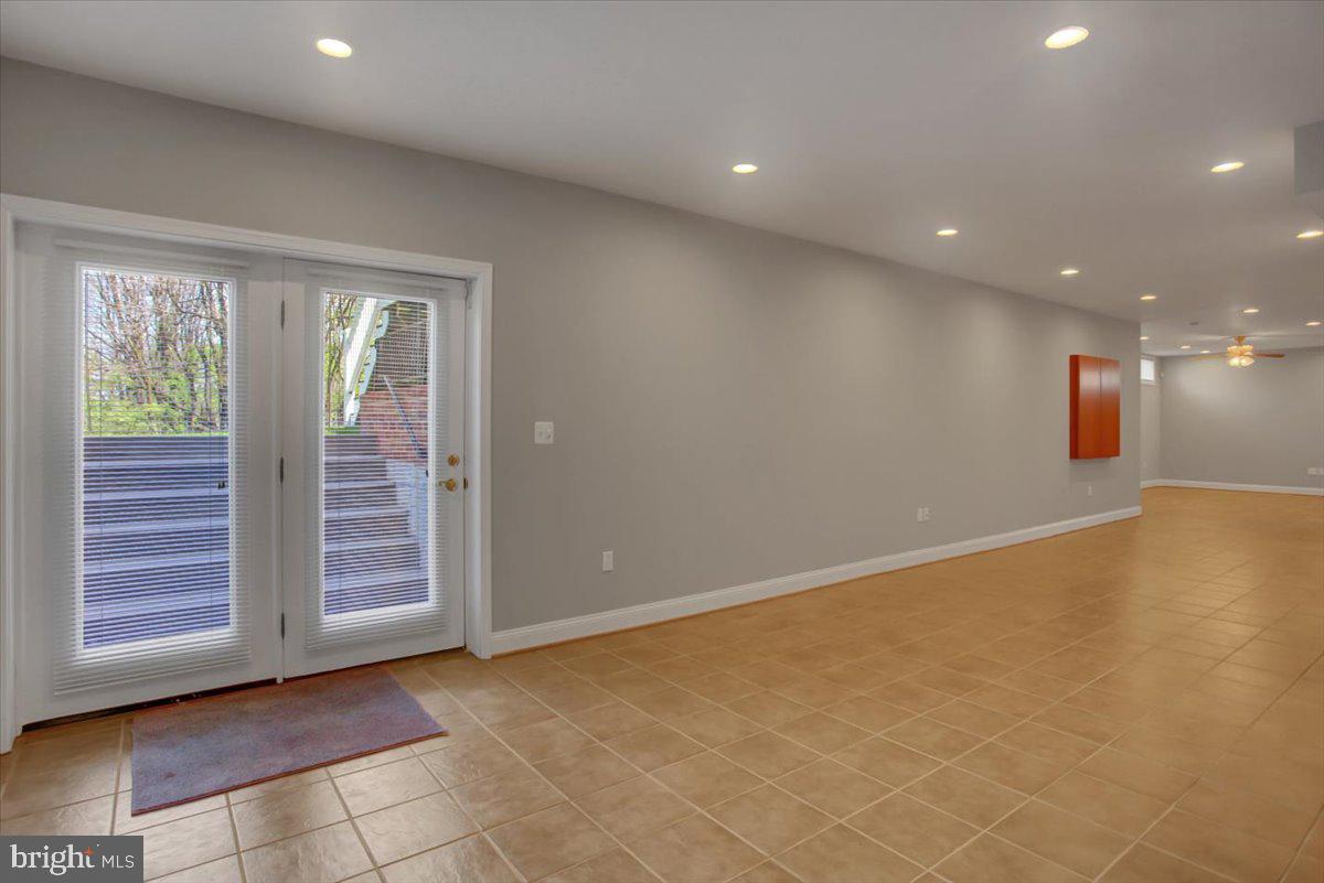 BLACK ROCK ESTATES - Residential