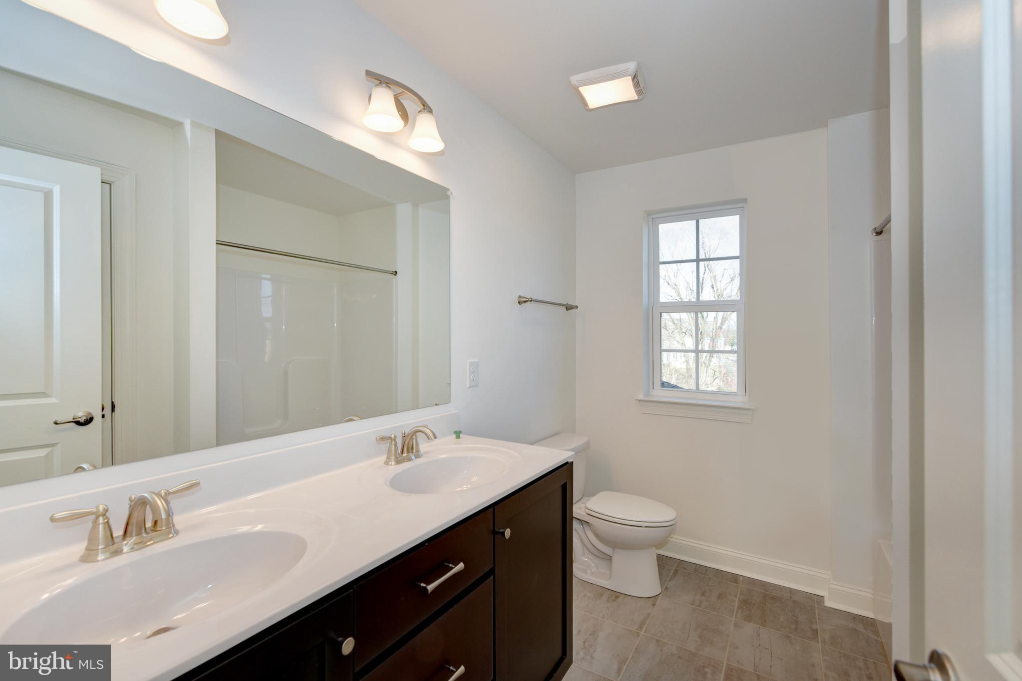 ROTHWELL ESTATES - Residential