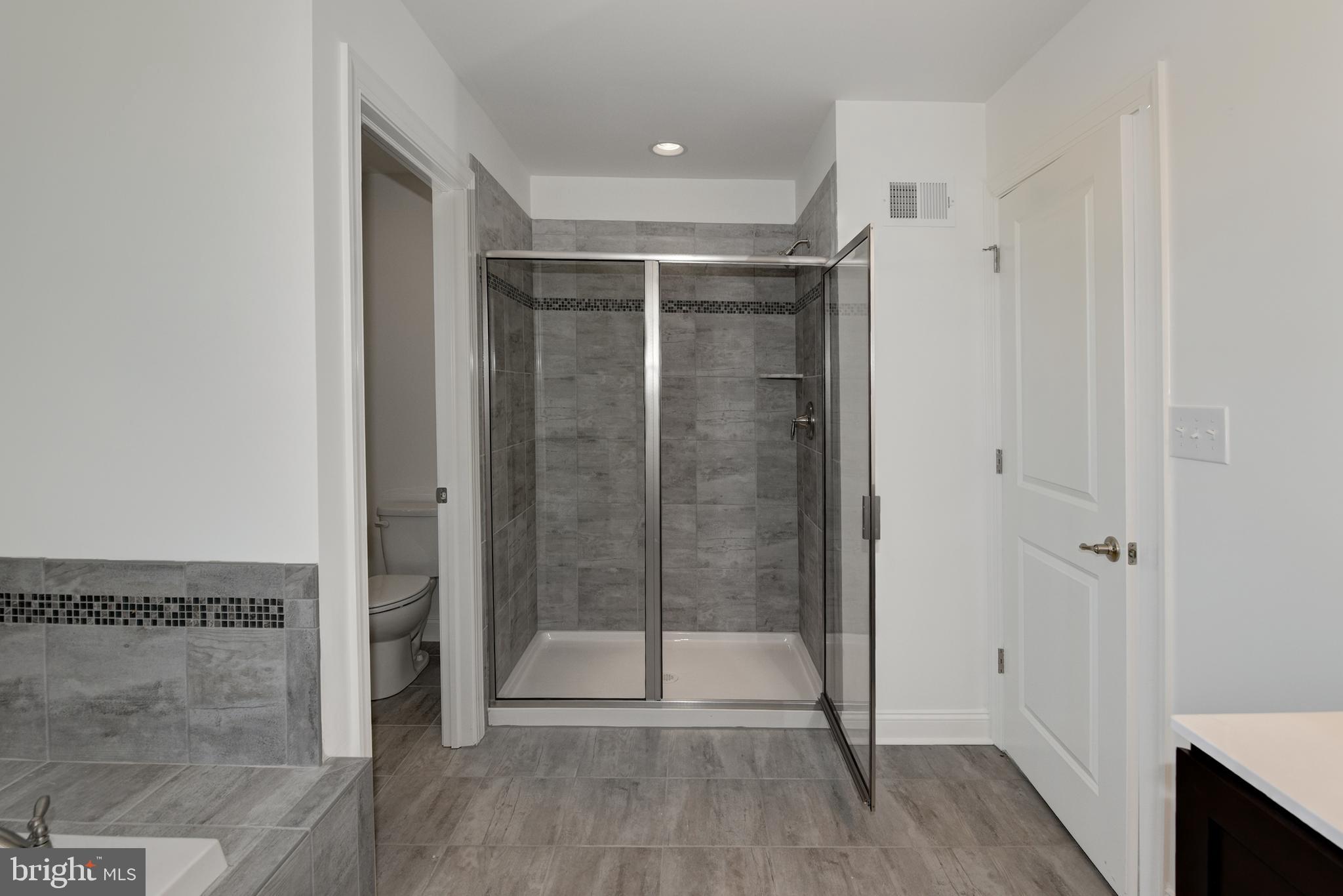 ROTHWELL ESTATES - Residential