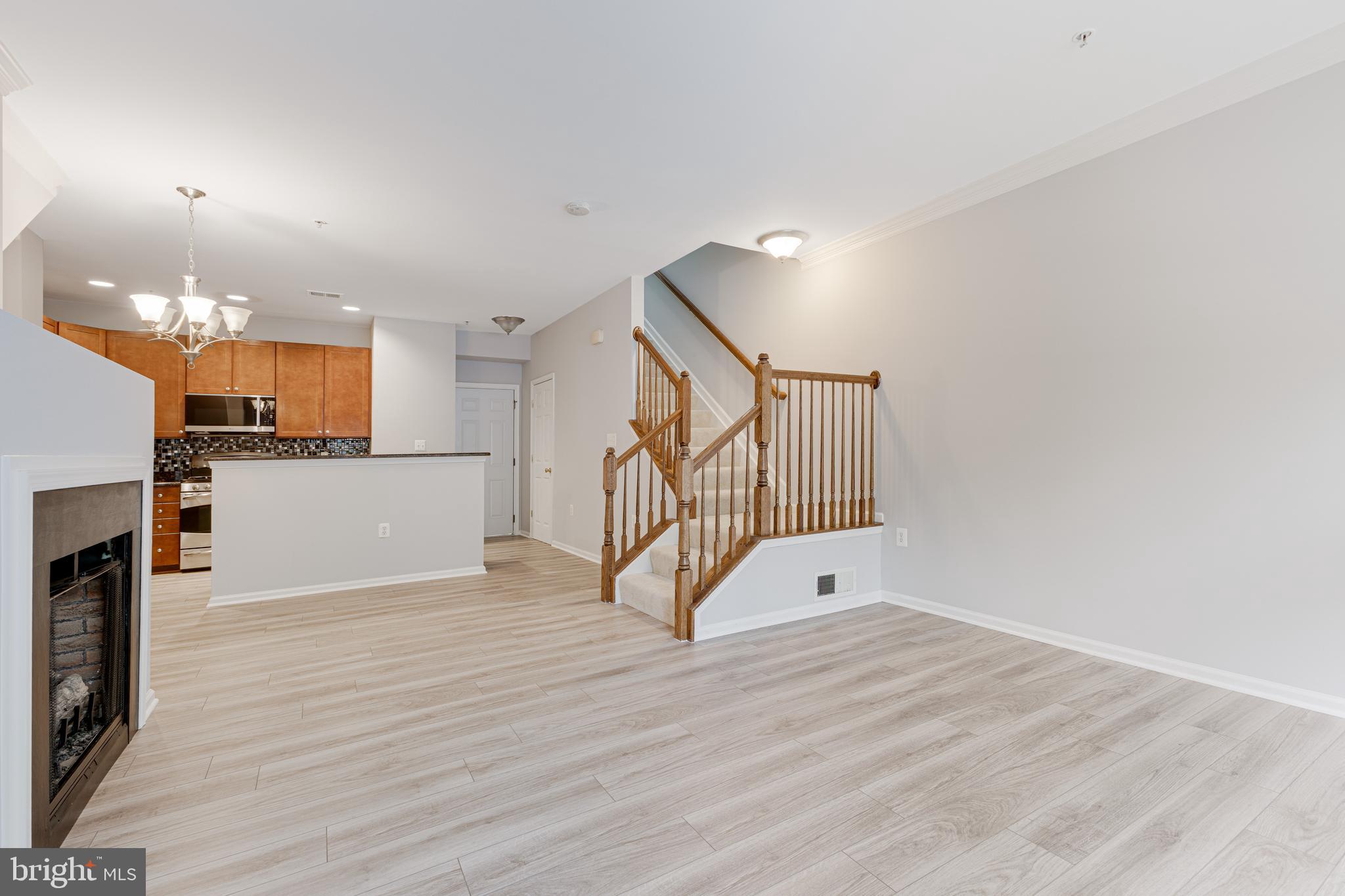 MARKET CENTER CONDOMINIUM - Residential