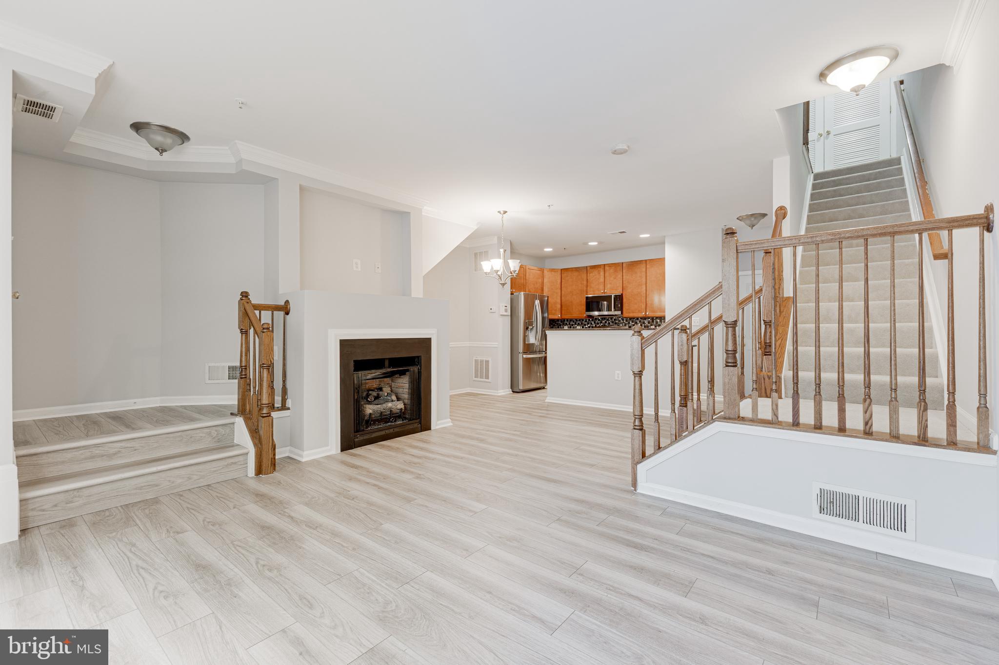 MARKET CENTER CONDOMINIUM - Residential