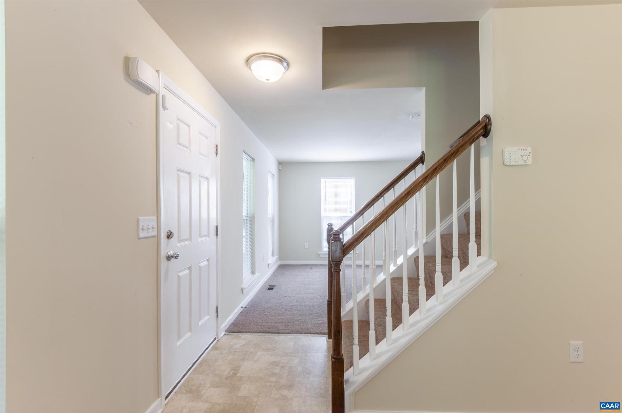 LAKE MONTICELLO - Residential