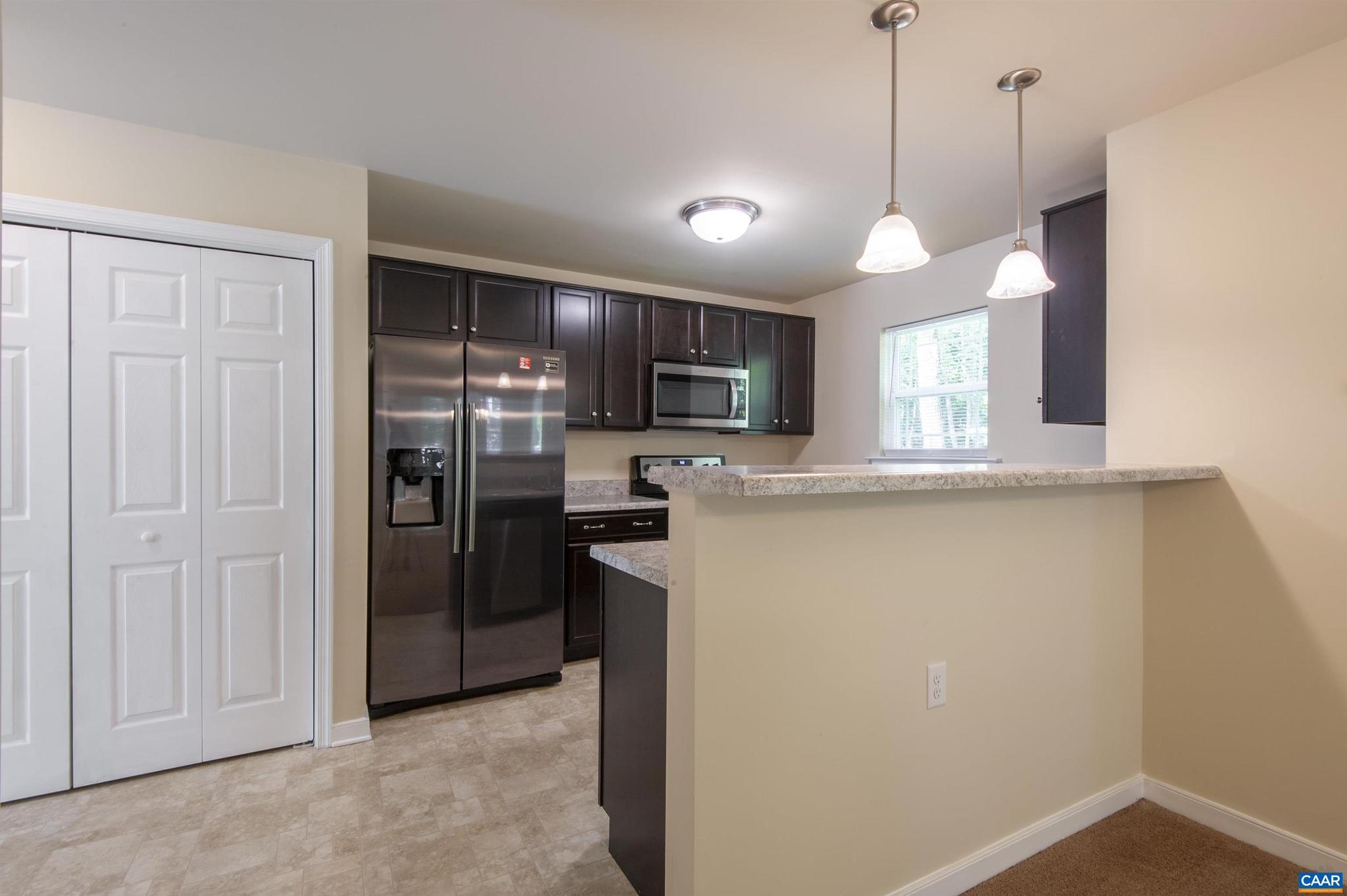 LAKE MONTICELLO - Residential