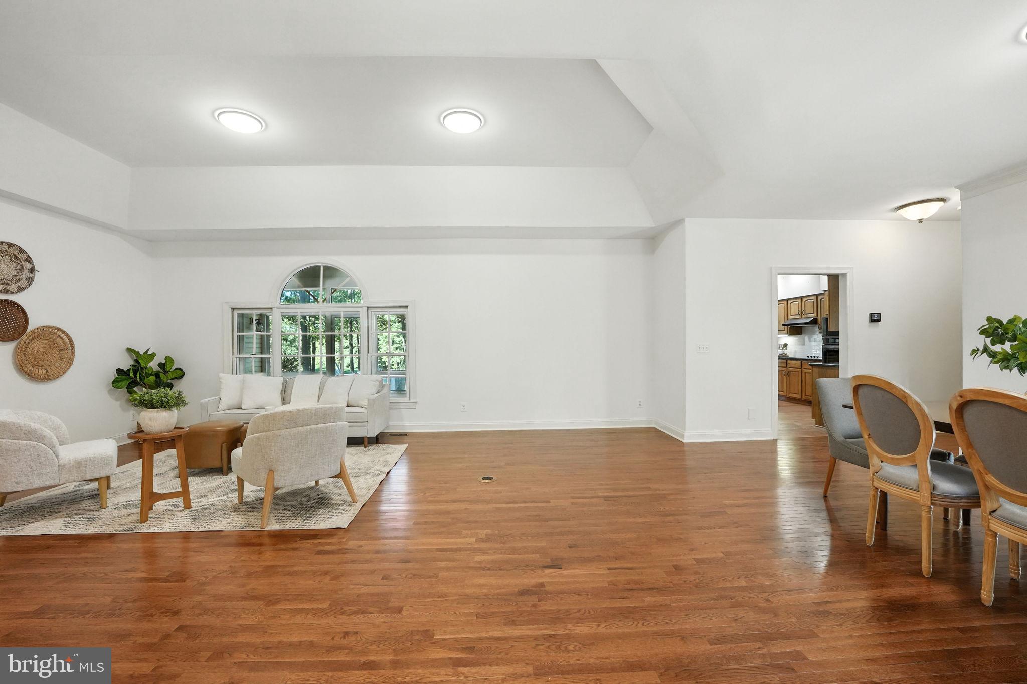 FAWN LAKE - Residential