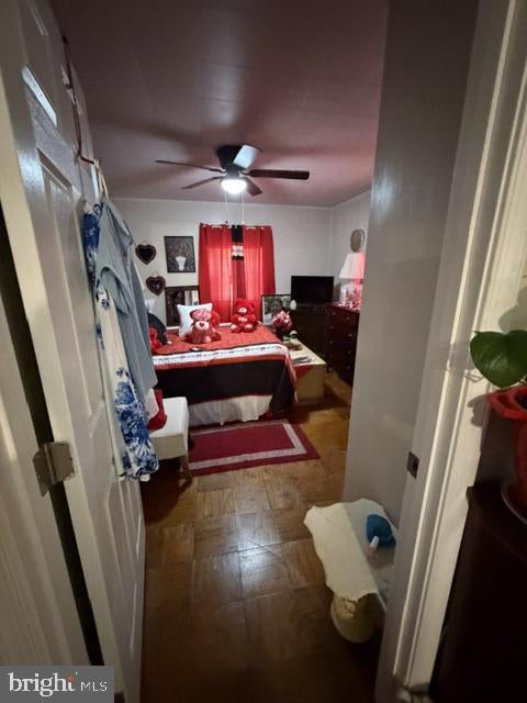 1083 HOLLY VISTA DRIVE