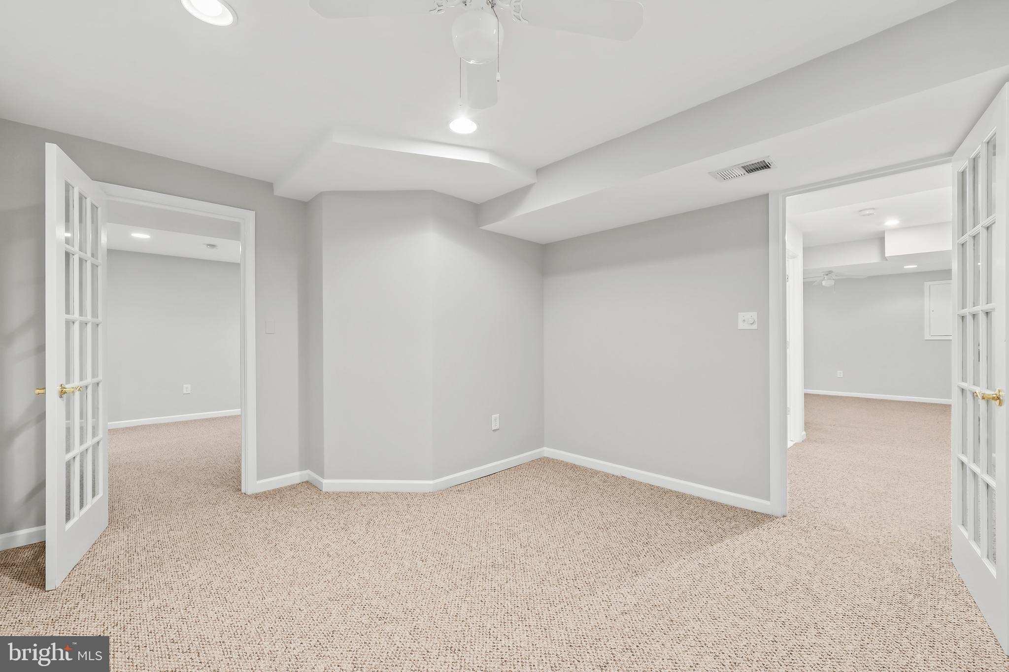 THOMASSON CROSSING - Residential Lease