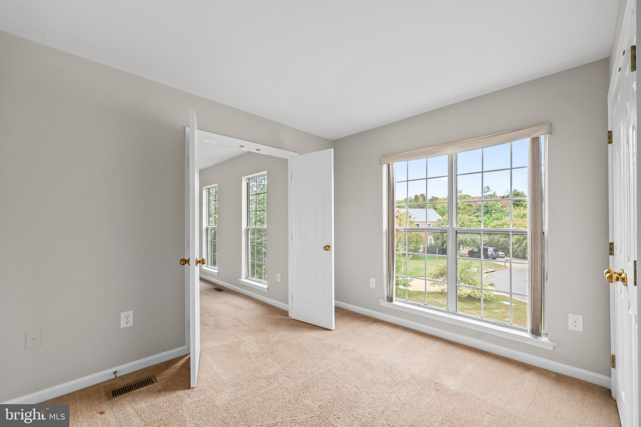 THOMASSON CROSSING - Residential Lease