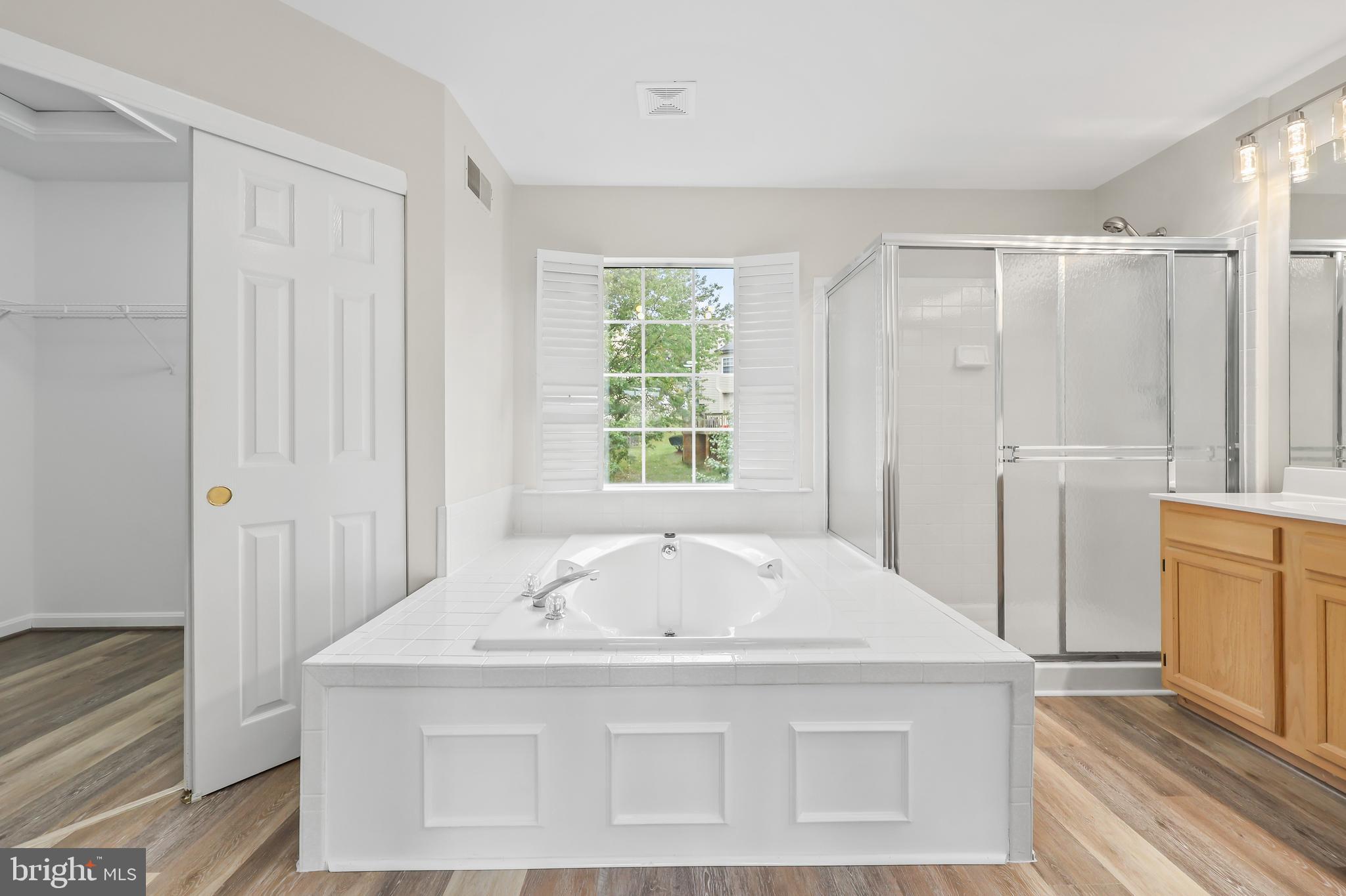 THOMASSON CROSSING - Residential Lease