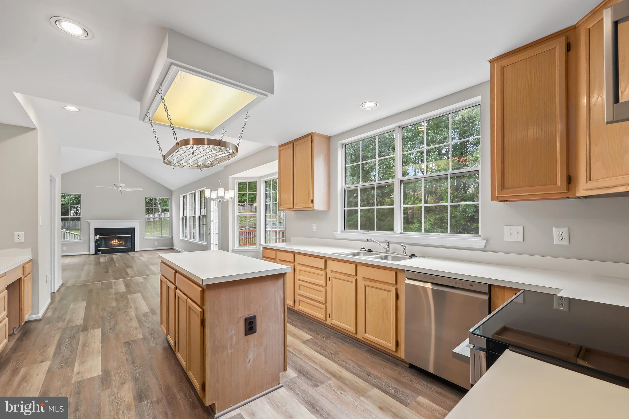 THOMASSON CROSSING - Residential Lease