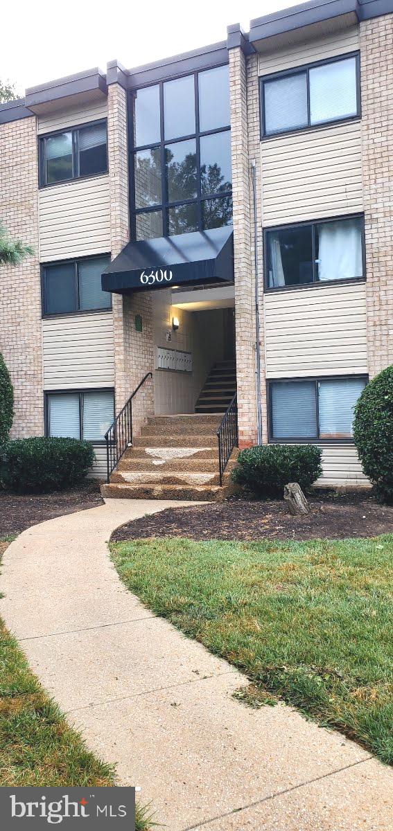 WESTWOOD PARK - Residential Lease