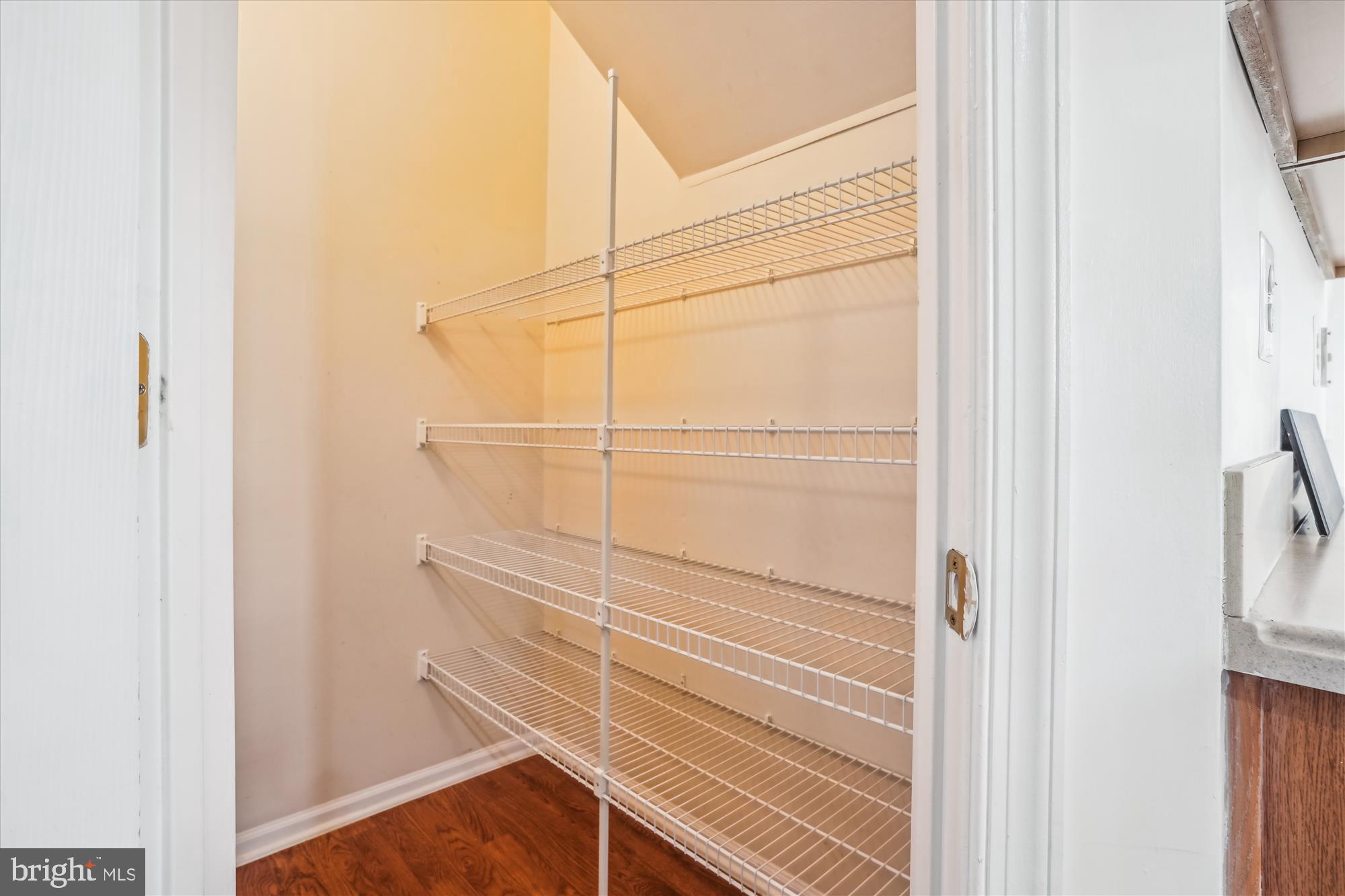 THE TOWNES CONDOMINIUM - Residential