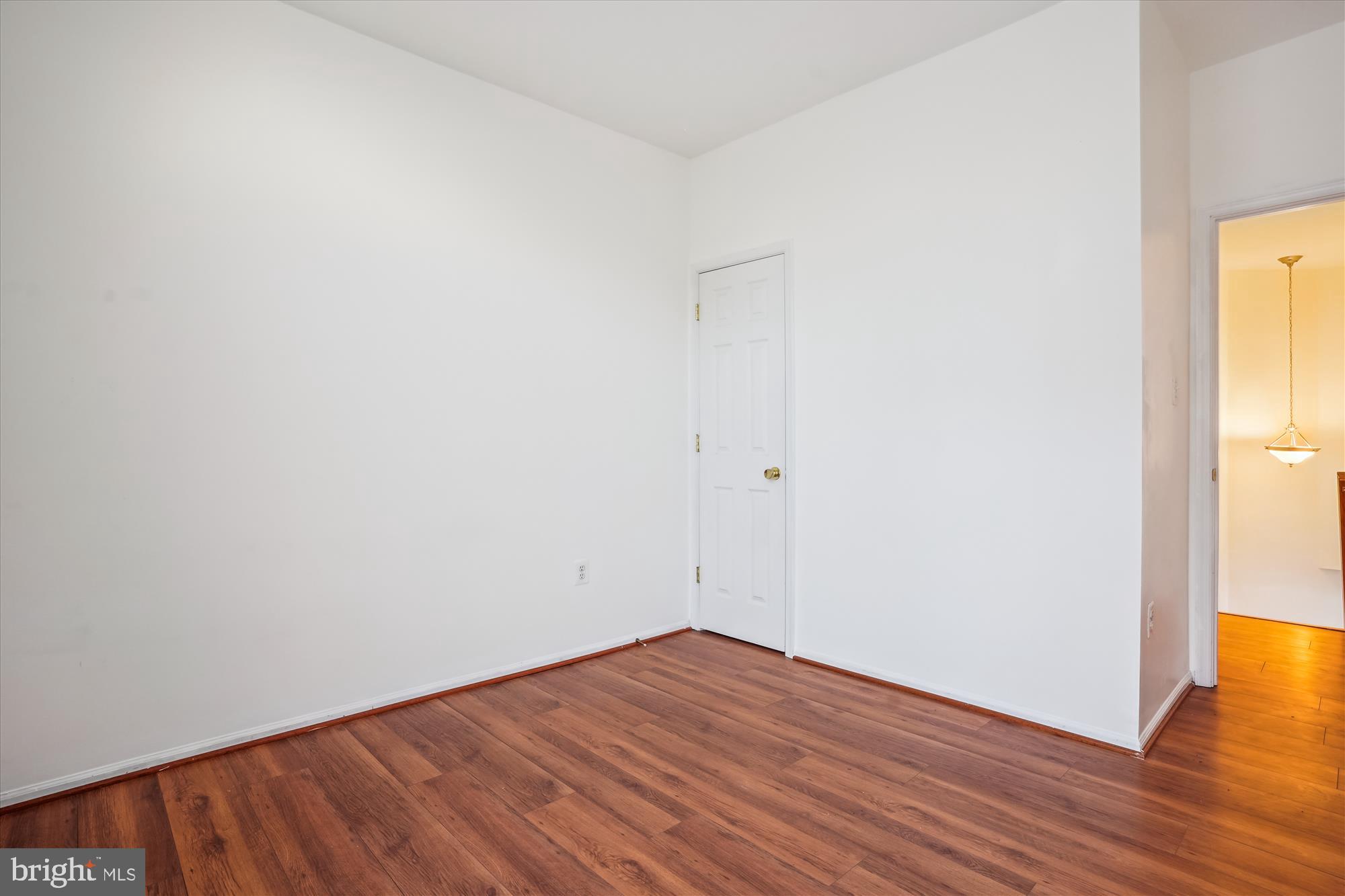 THE TOWNES CONDOMINIUM - Residential