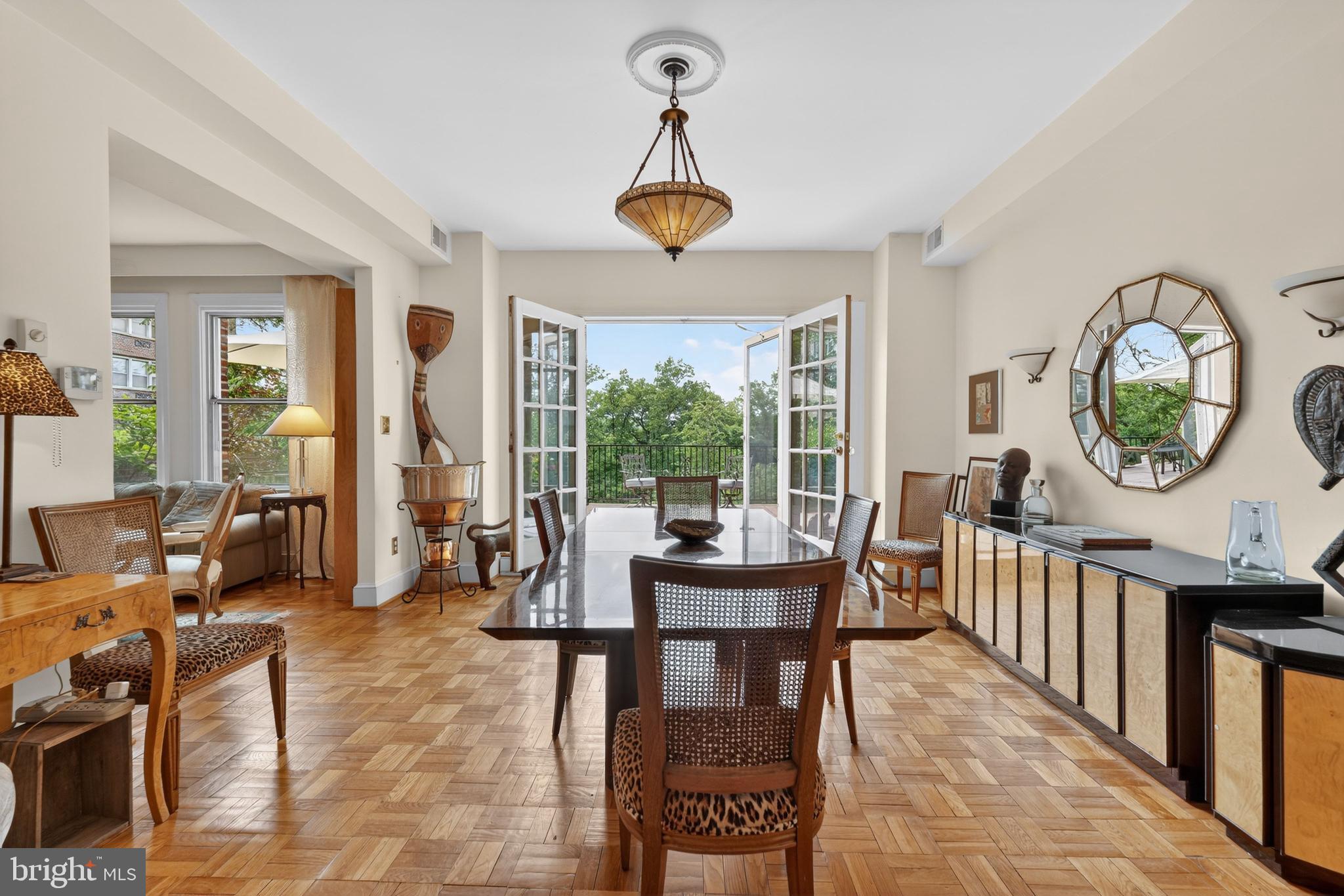 4000 CATHEDRAL AVENUE NW 229/239 B