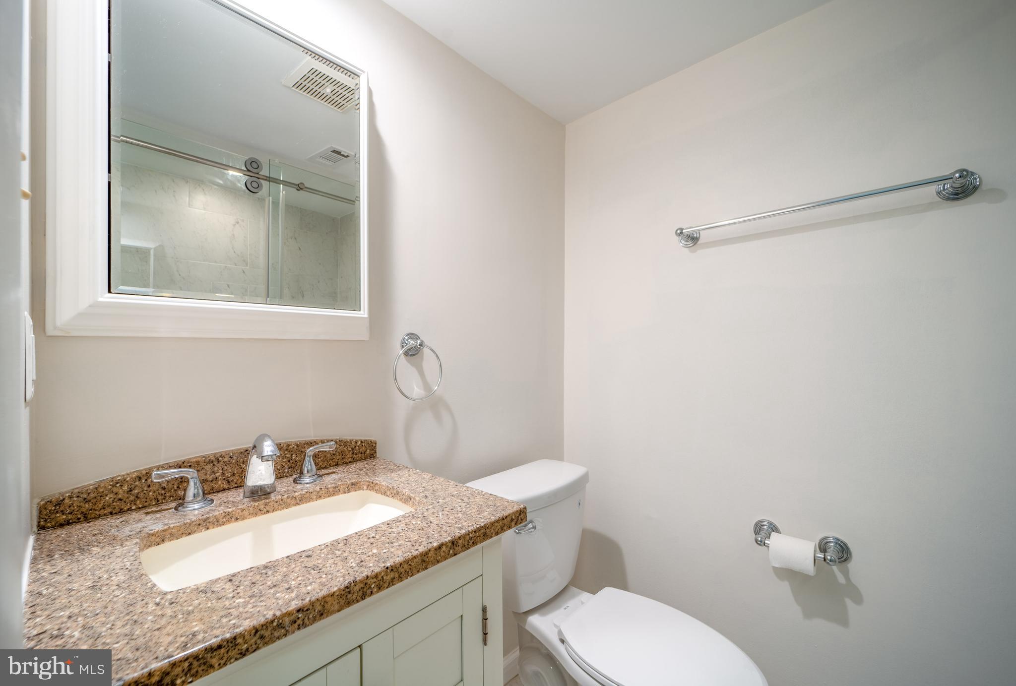 FAIRFAX PLAZA TOWNHOUSES - Residential