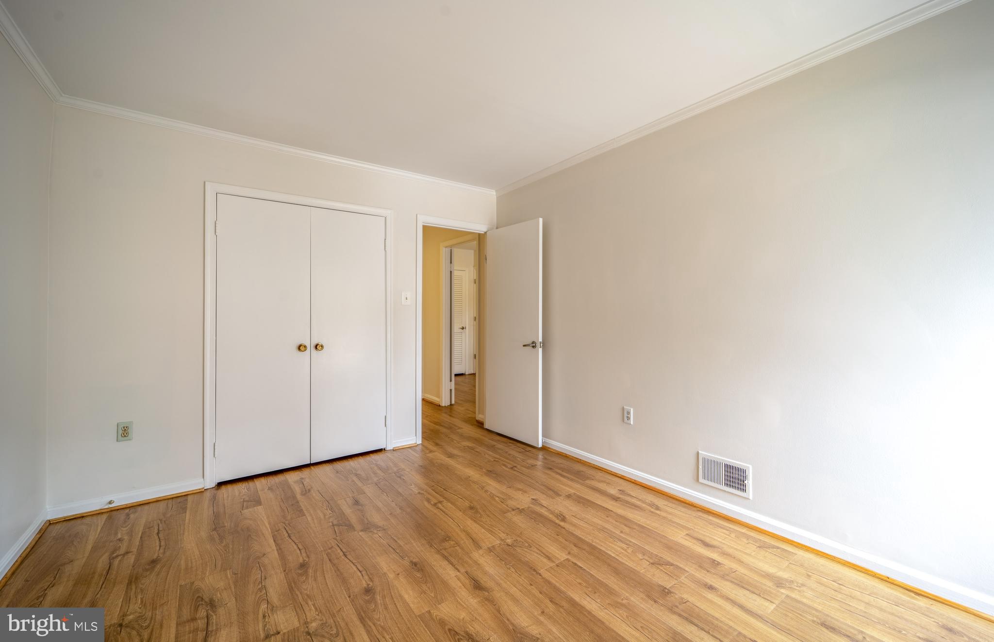 FAIRFAX PLAZA TOWNHOUSES - Residential